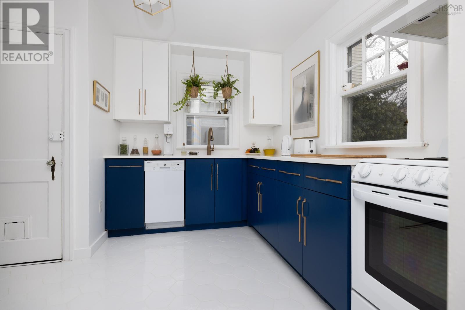 6430 London Street, Halifax, Nova Scotia  B3L 1X4 - Photo 13 - 202505700