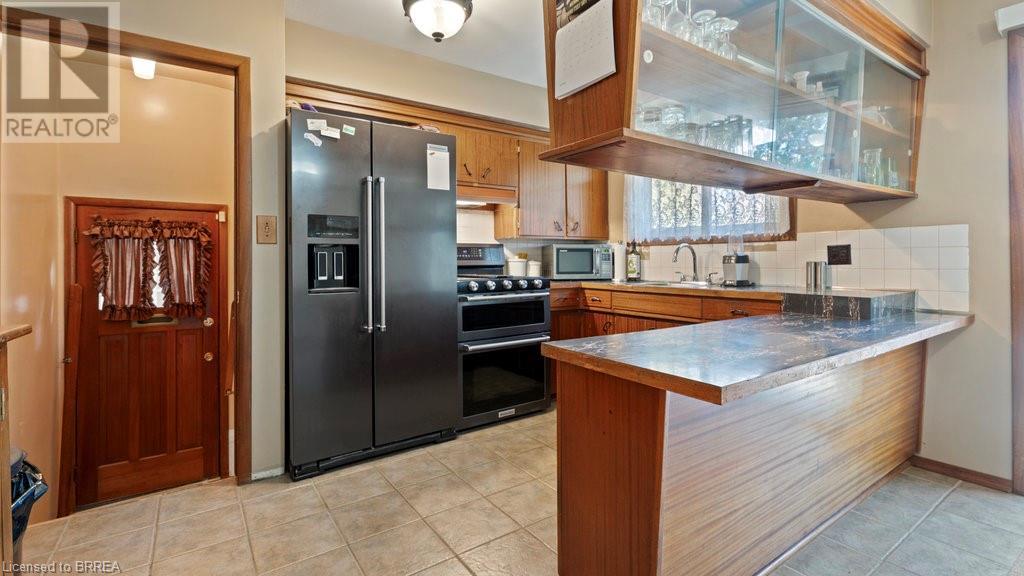 82 Somerset Road, Brantford, Ontario  N3R 5A7 - Photo 19 - 40709750