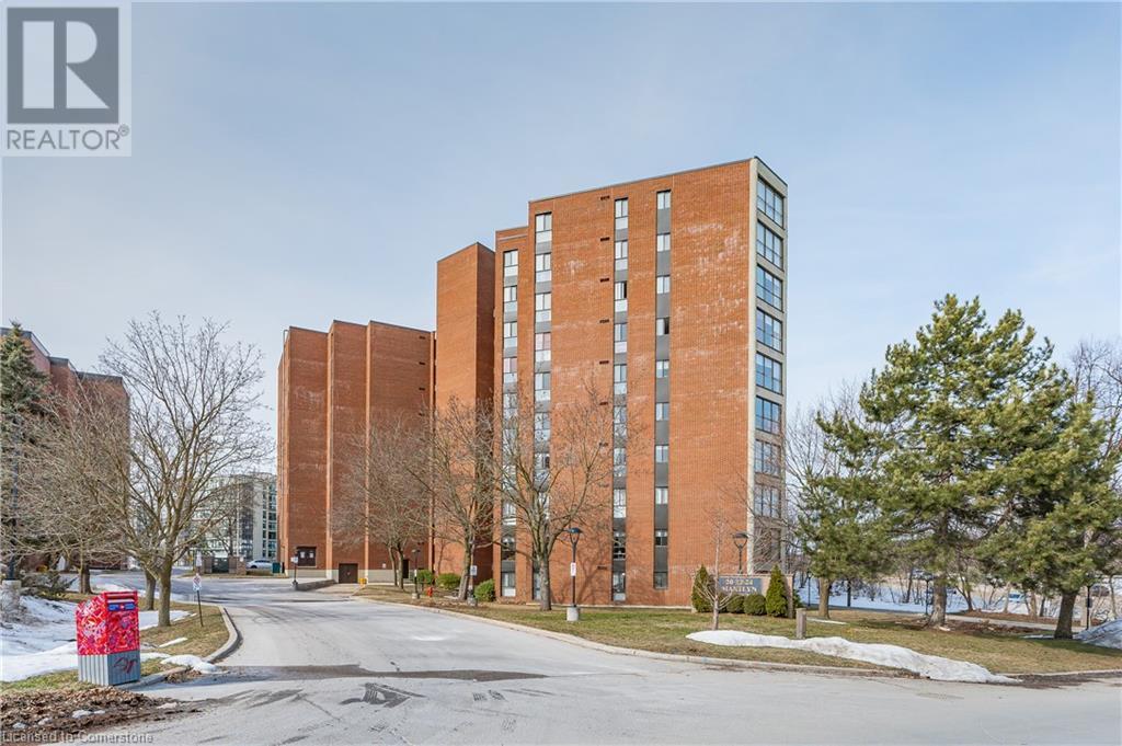 Property at 24 MARILYN Drive Unit# 806 image 2