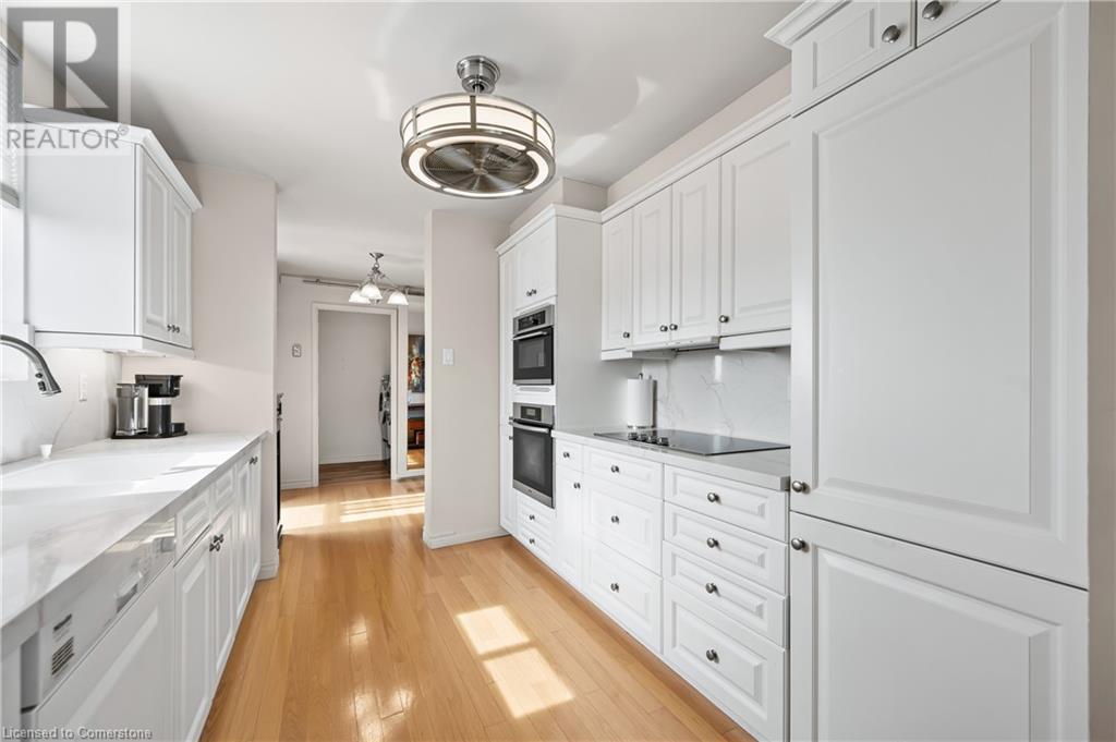 24 Marilyn Drive Unit# 806, Guelph, Ontario  N1H 8E9 - Photo 27 - 40709835