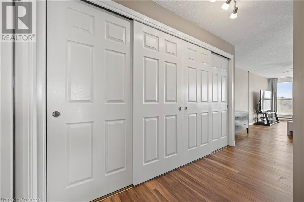24 Marilyn Drive Unit# 806, Guelph, Ontario  N1H 8E9 - Photo 38 - 40709835