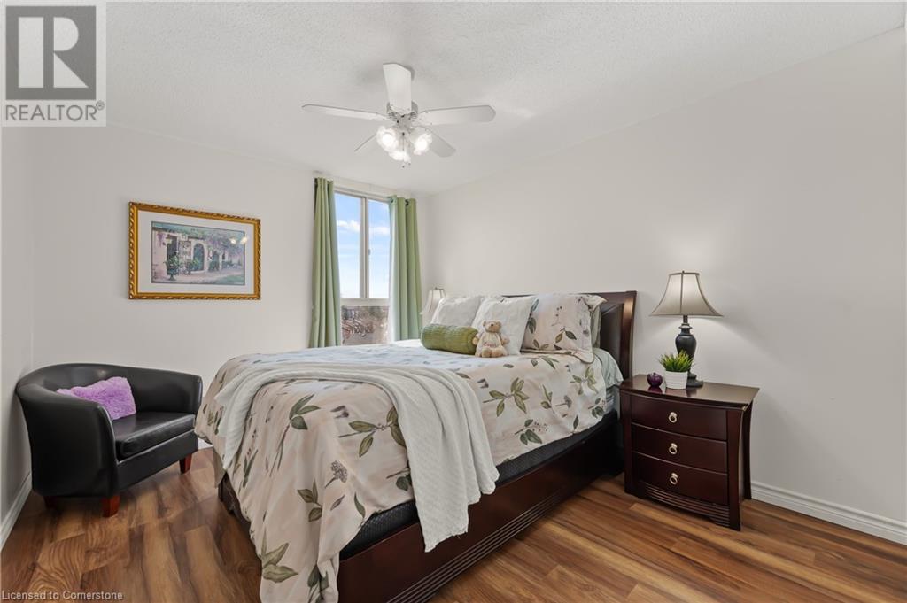 24 Marilyn Drive Unit# 806, Guelph, Ontario  N1H 8E9 - Photo 46 - 40709835