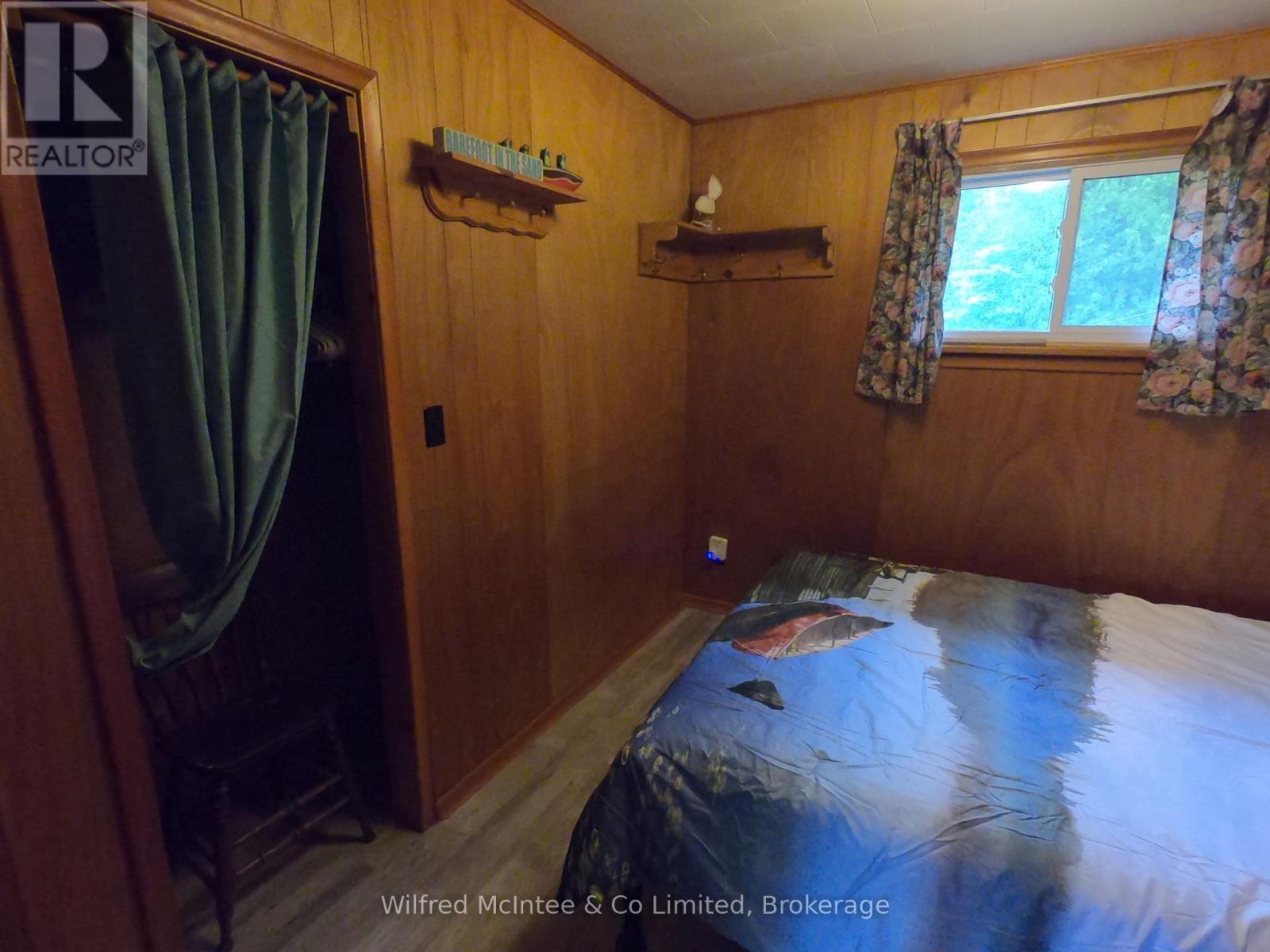47 Sog Je Wa Sa Drive, Native Leased Lands, Ontario  N0H 2G0 - Photo 22 - X12038940
