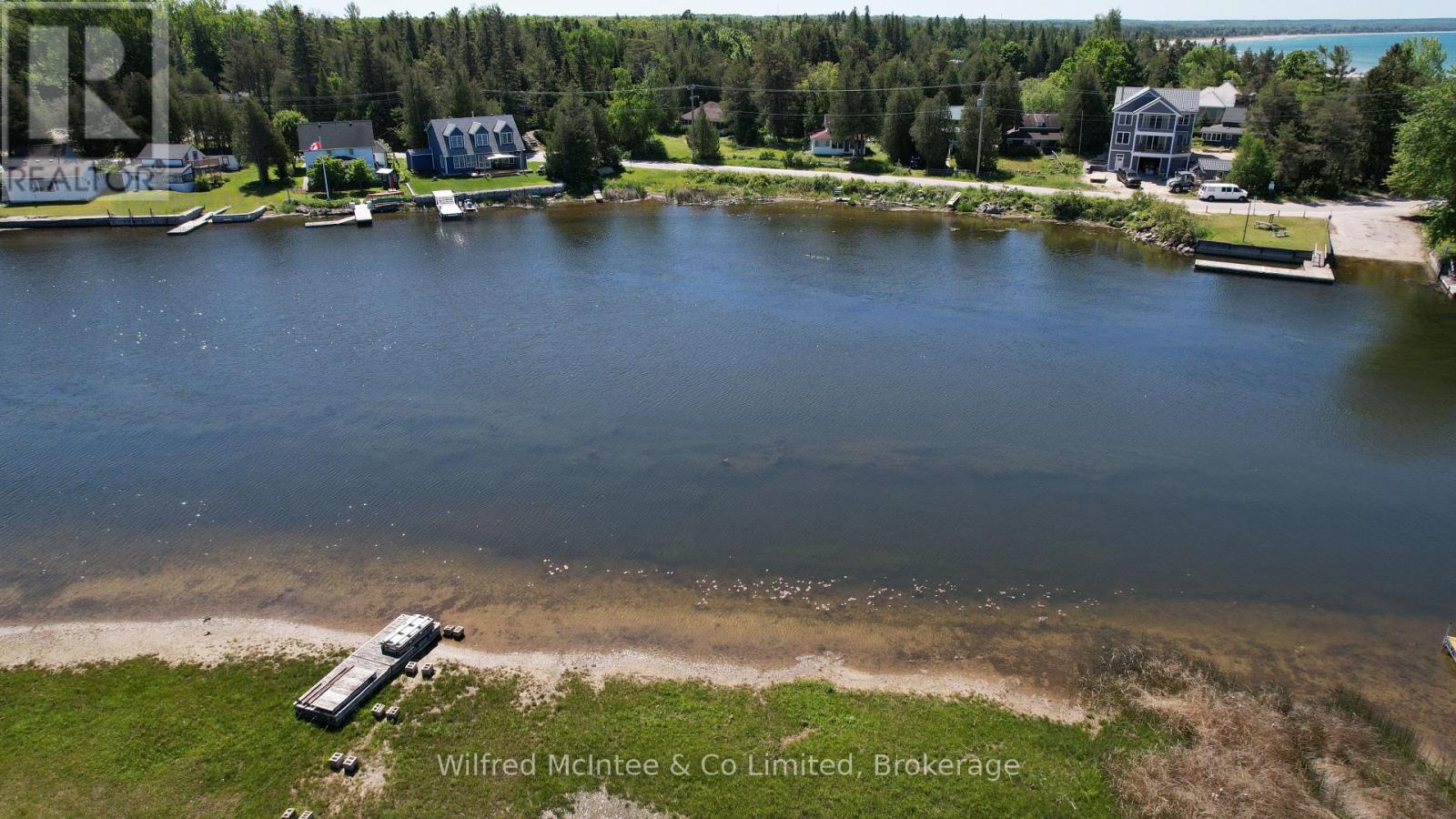 47 Sog Je Wa Sa Drive, Native Leased Lands, Ontario  N0H 2G0 - Photo 3 - X12038940