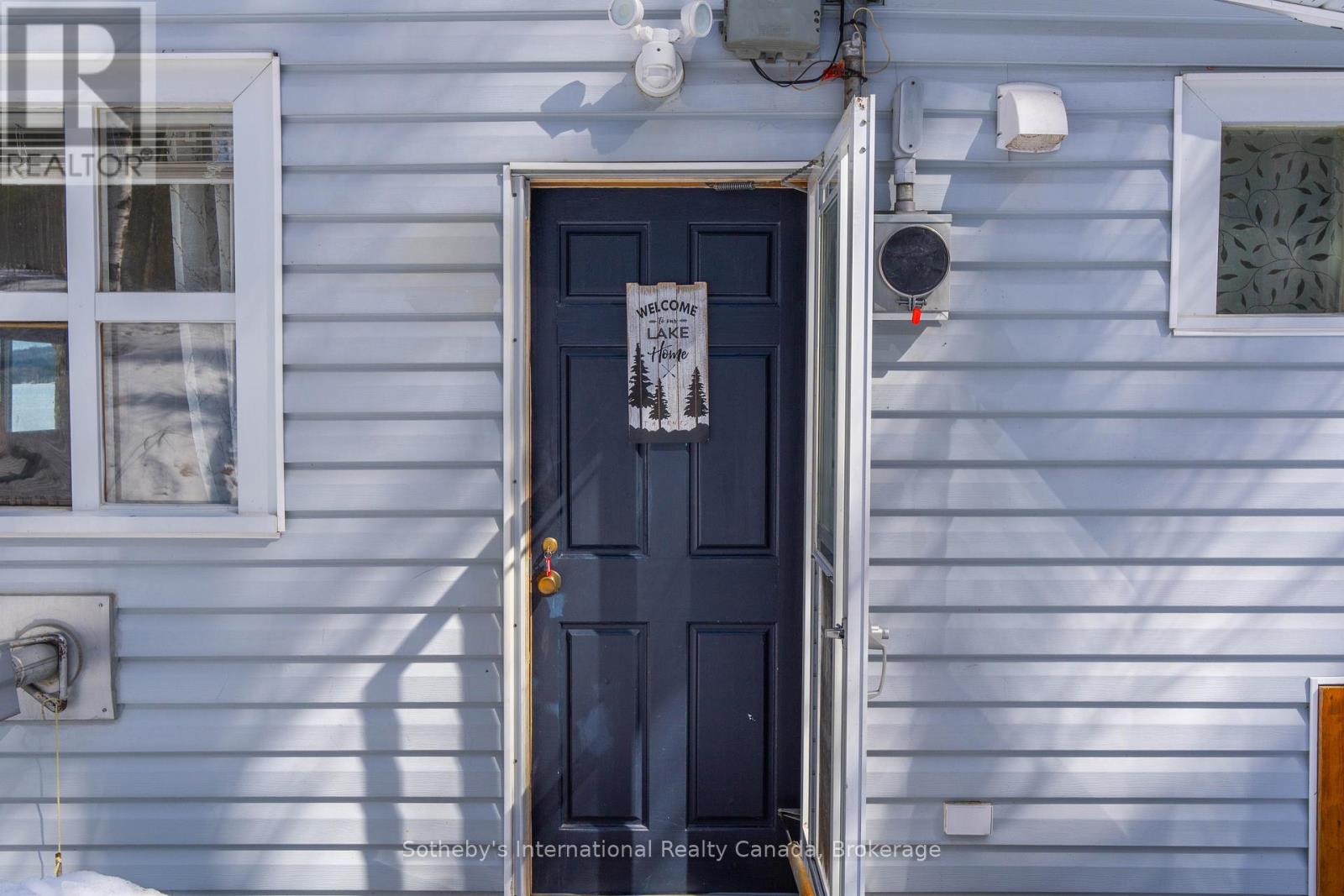 1028 Hillcrest Lane, Algonquin Highlands, Ontario  K0M 1S0 - Photo 10 - X12038942