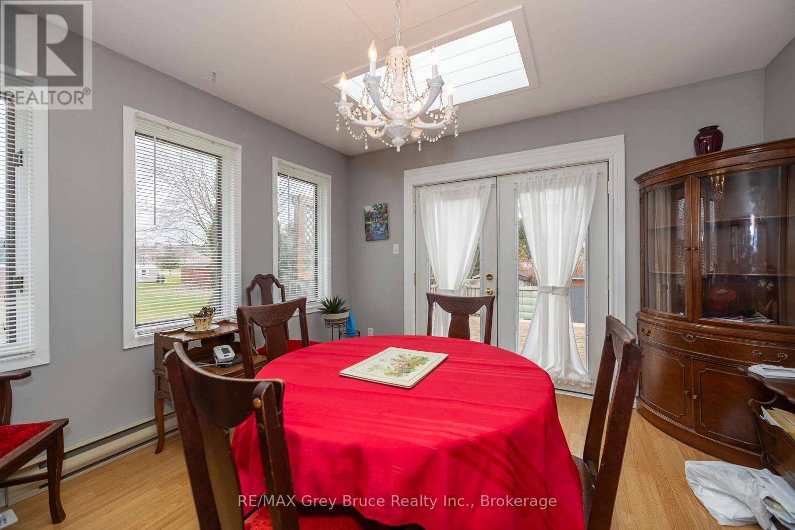 384 Urstadt Street, Georgian Bluffs, Ontario  N4K 6V5 - Photo 13 - X11917444