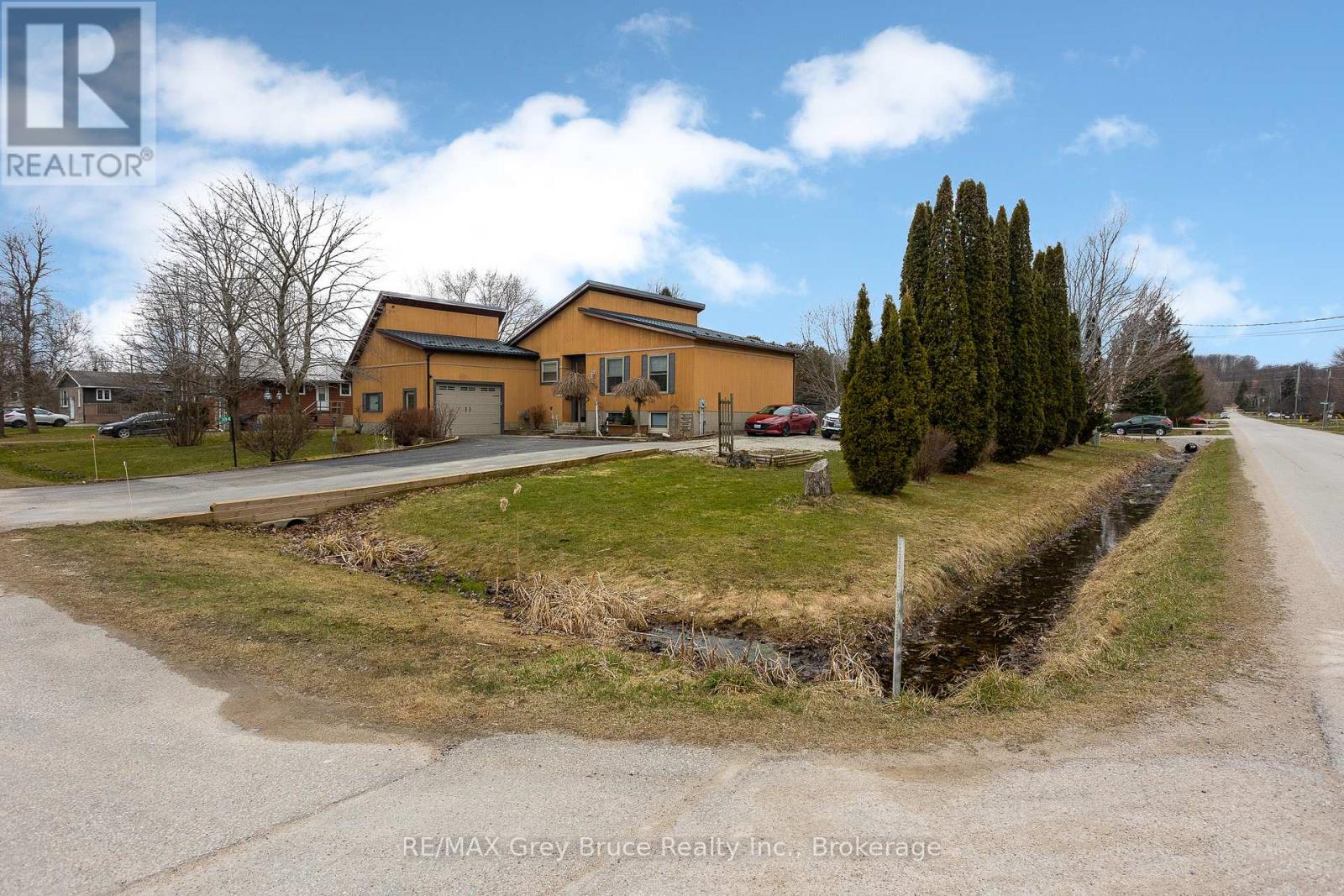 384 Urstadt Street, Georgian Bluffs, Ontario  N4K 6V5 - Photo 31 - X11917444
