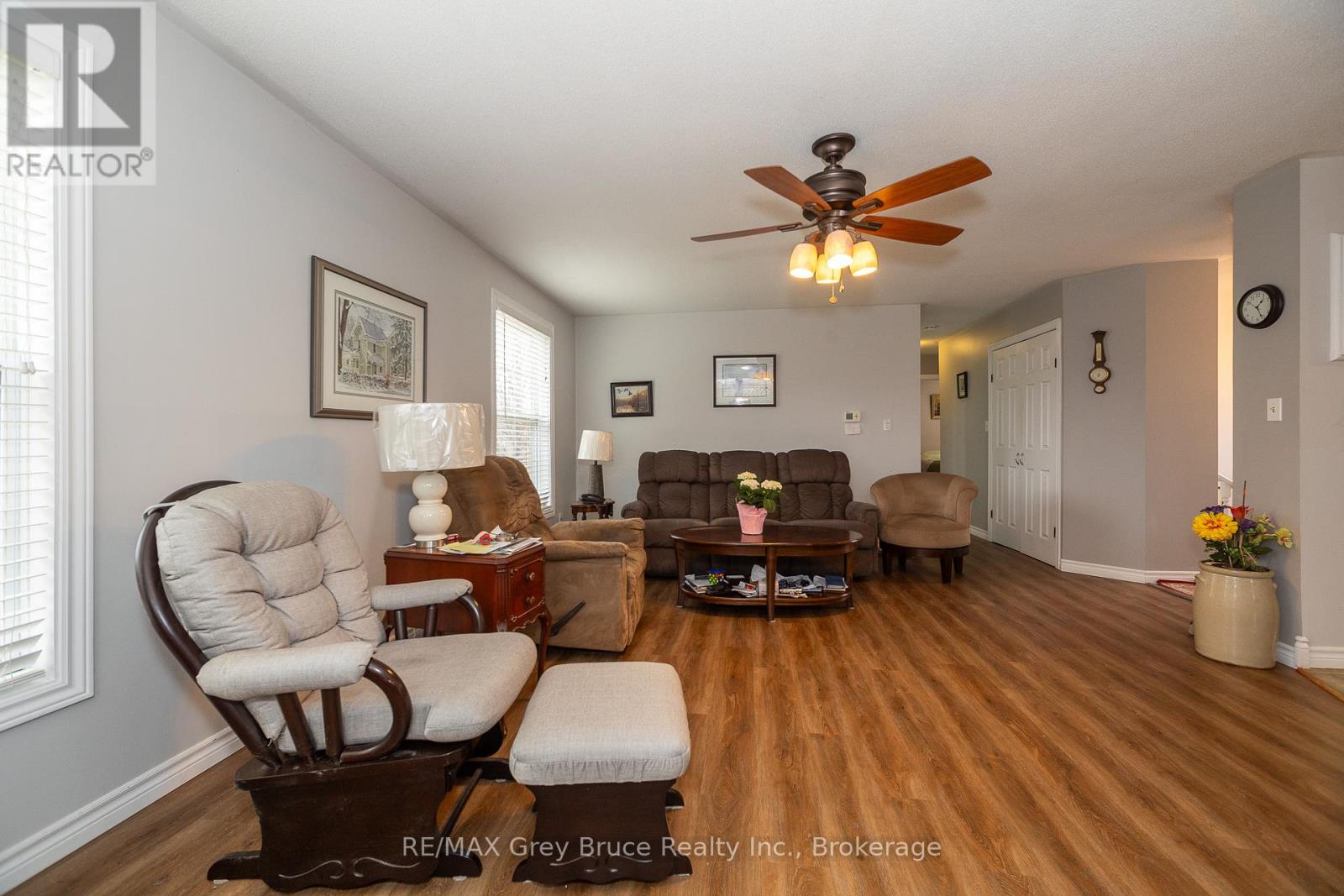 384 Urstadt Street, Georgian Bluffs, Ontario  N4K 6V5 - Photo 7 - X11917444