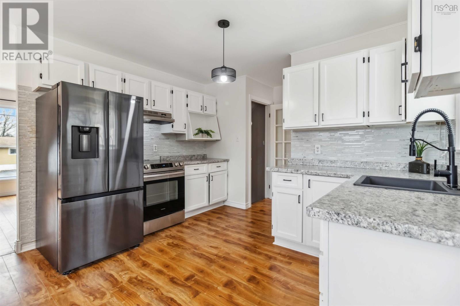 25 Parkdale Avenue, Timberlea, Nova Scotia  B3T 1C2 - Photo 12 - 202505702