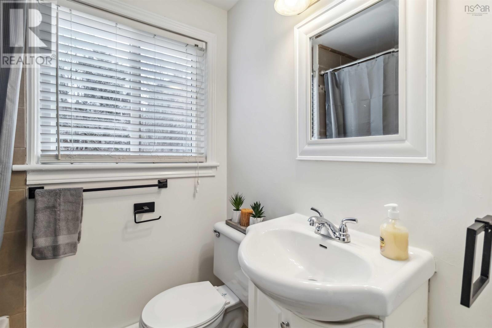 25 Parkdale Avenue, Timberlea, Nova Scotia  B3T 1C2 - Photo 24 - 202505702