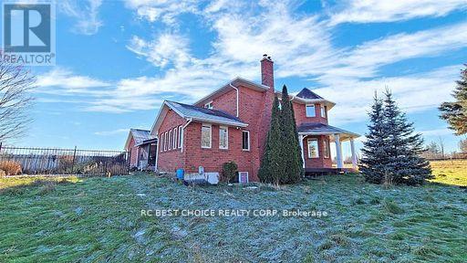 571 Hickory Beach Road, Kawartha Lakes, Ontario  K0M 1N0 - Photo 8 - X12038965