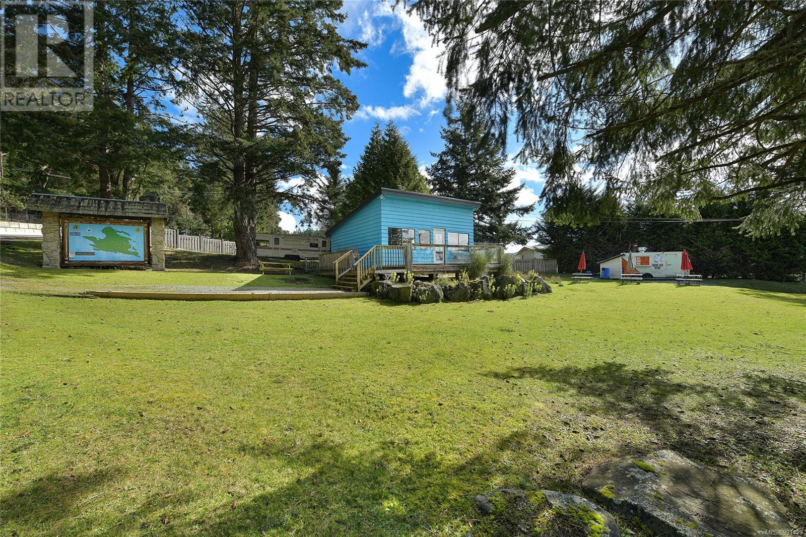 Property at 492 Dalton Dr image 2