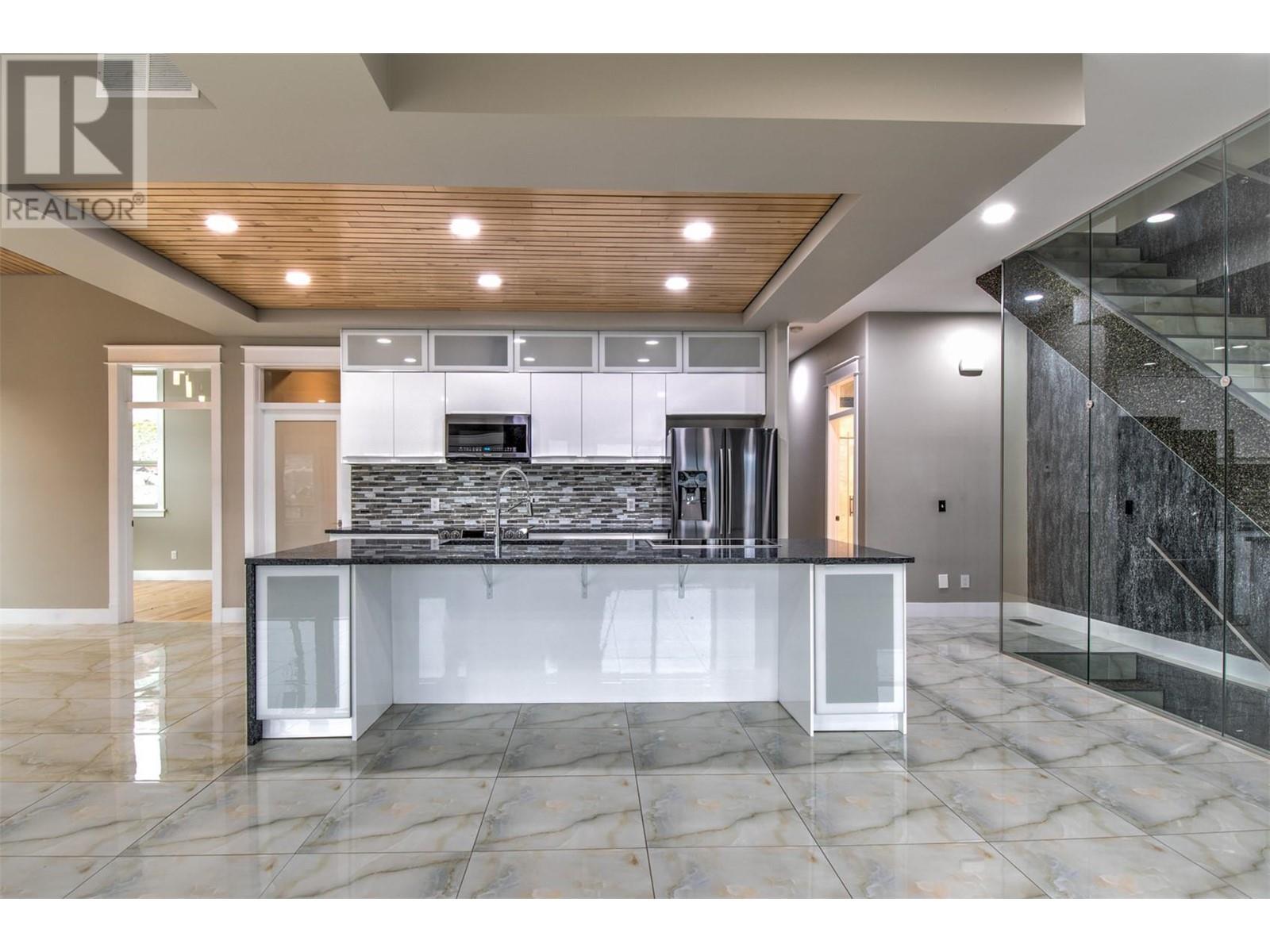 7509 Kennedy Lane, Vernon, British Columbia  V1H 1C4 - Photo 7 - 10340431
