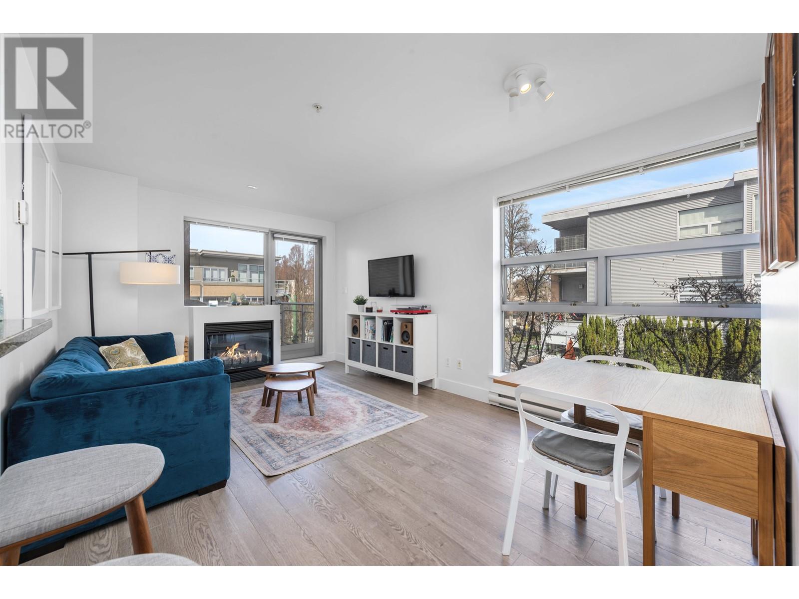 307 2680 Arbutus Street, Vancouver, British Columbia  V6J 5L8 - Photo 2 - R2981363