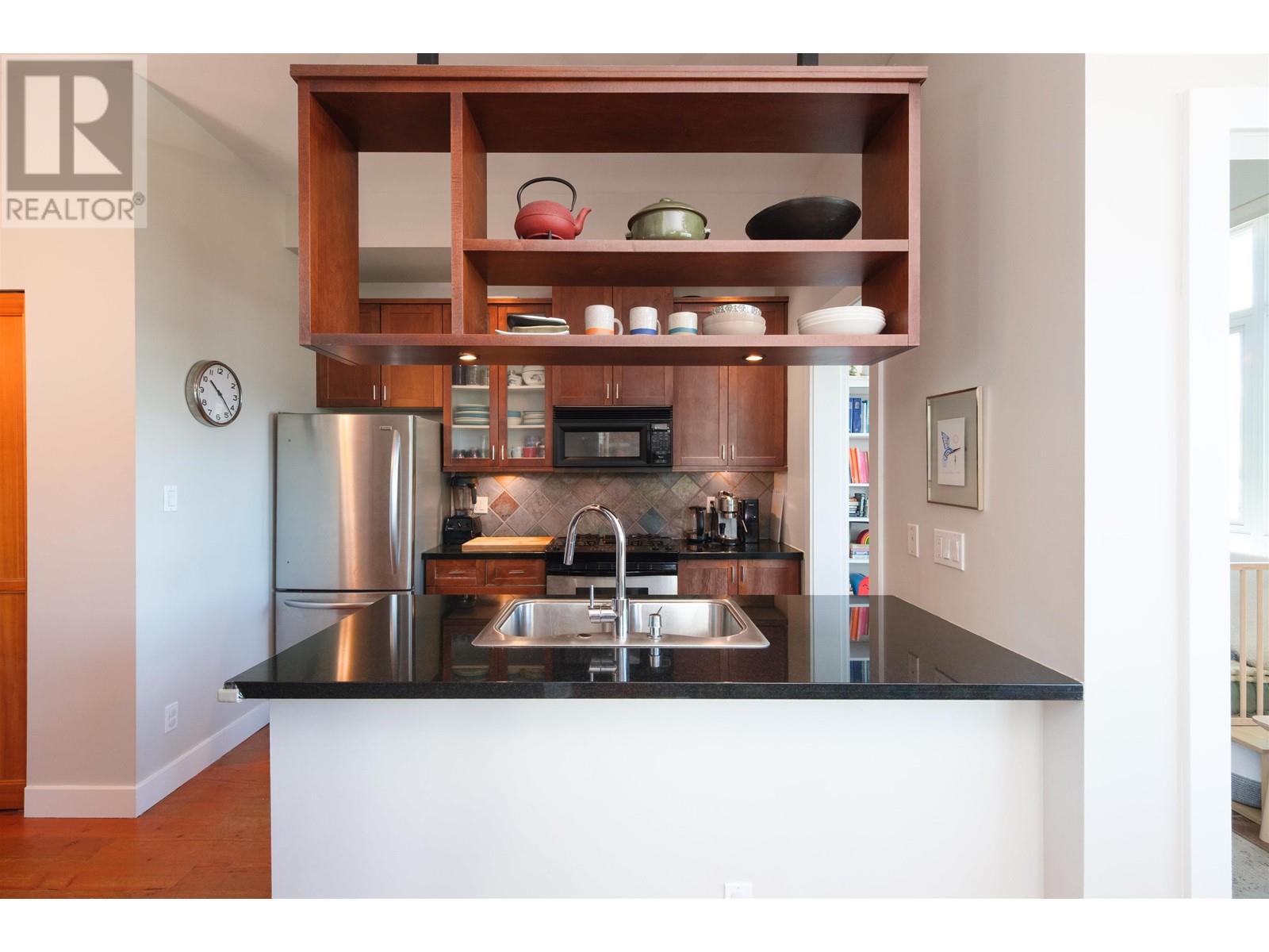 210 2515 Ontario Street, Vancouver, British Columbia  V5T 4V4 - Photo 8 - R2981367