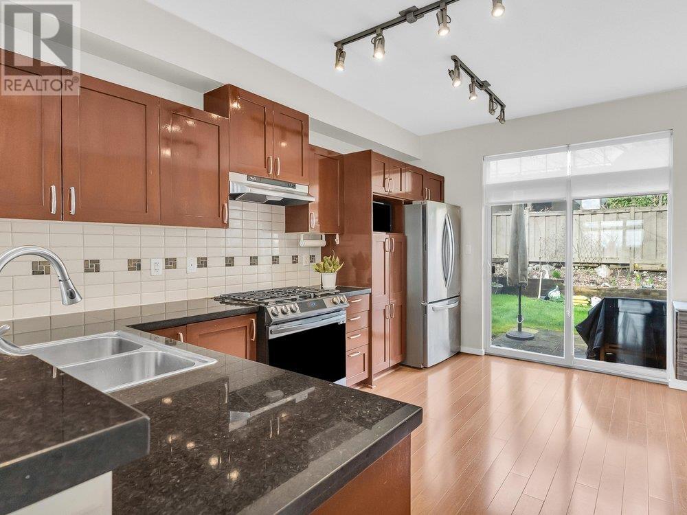127 3105 Dayanee Springs Boulevard, Coquitlam, British Columbia  V3E 0C2 - Photo 3 - R2981380