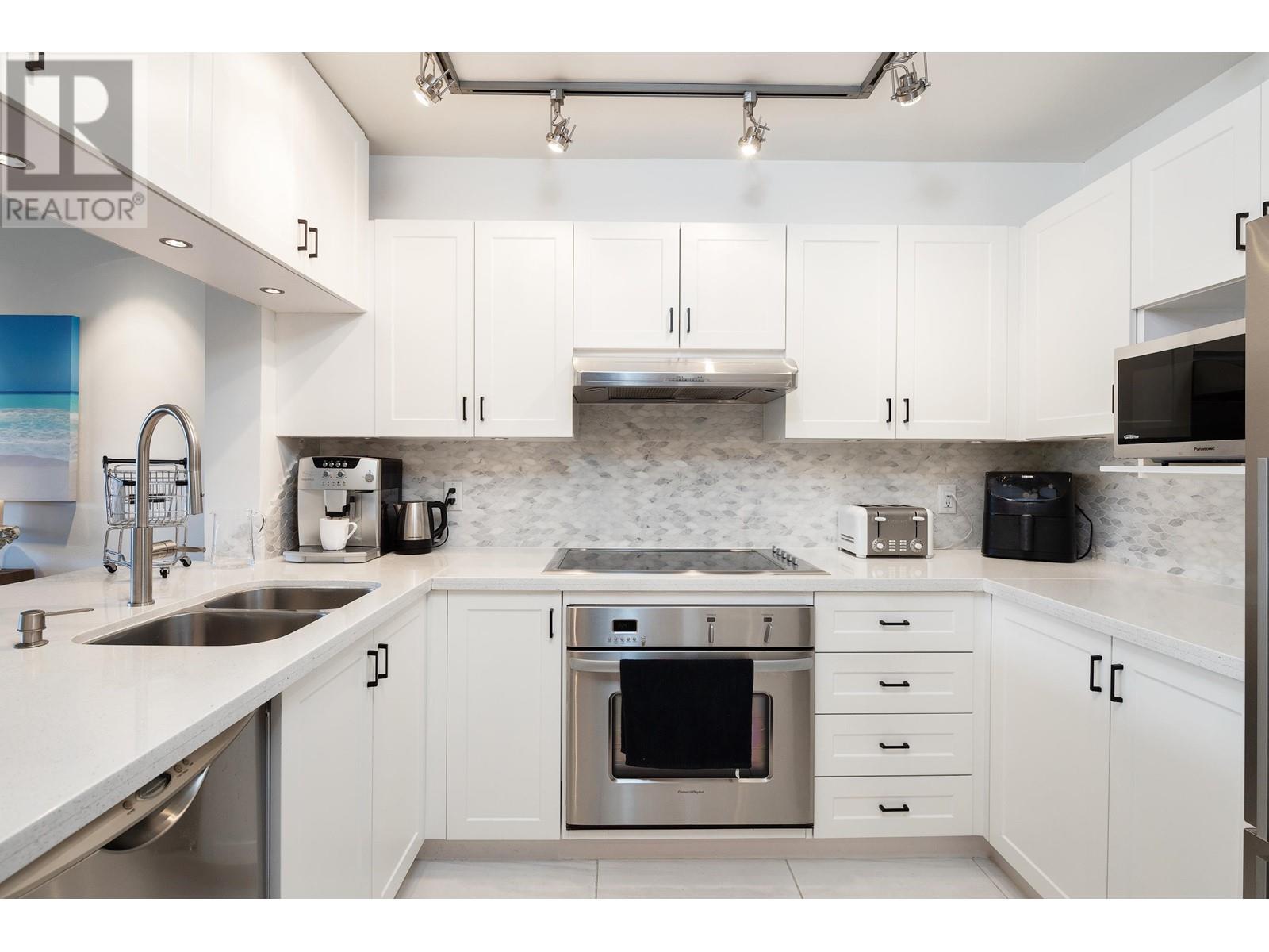 304 456 Moberly Road, Vancouver, British Columbia  V5Z 4L7 - Photo 14 - R2981400