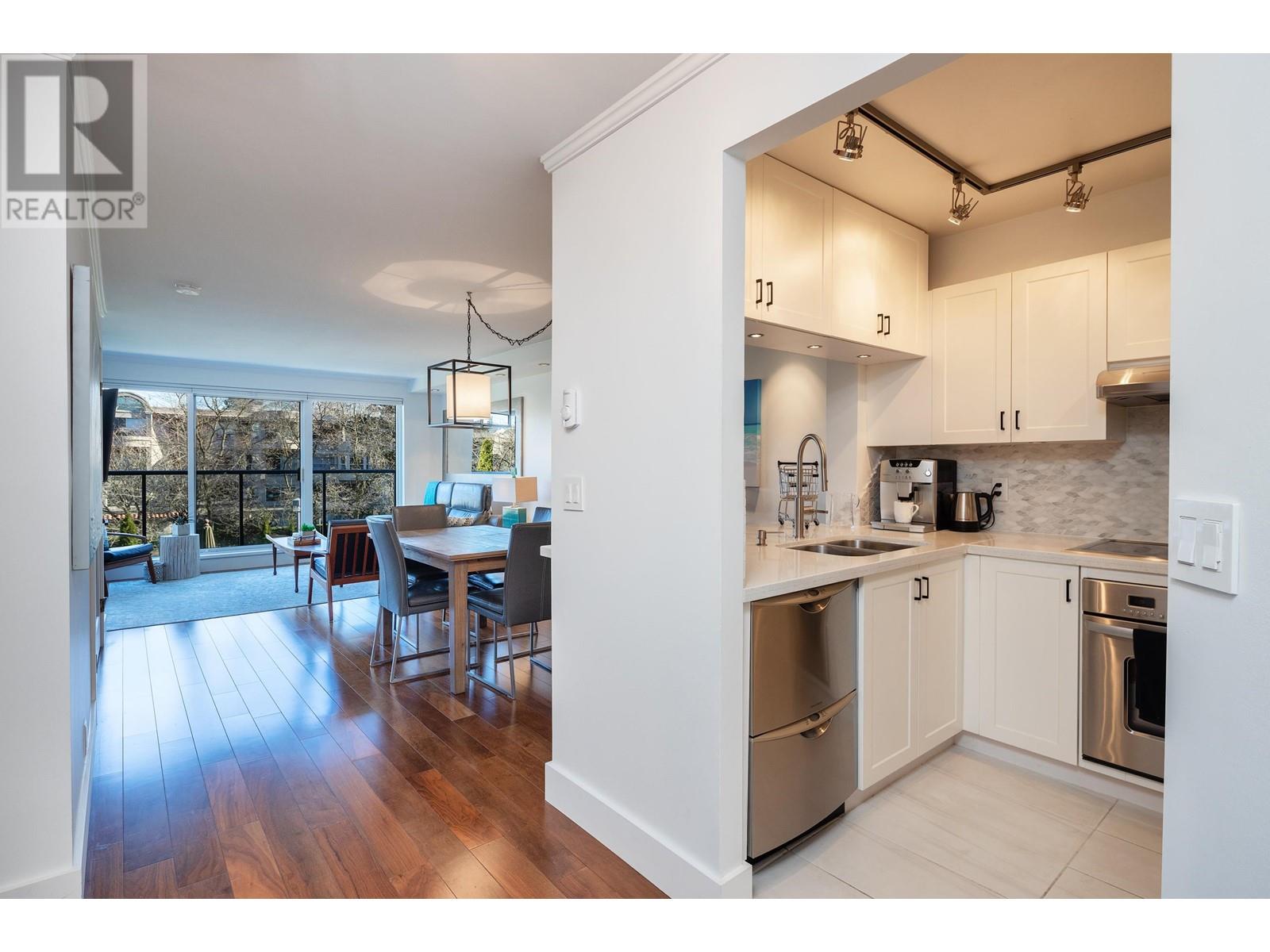 304 456 Moberly Road, Vancouver, British Columbia  V5Z 4L7 - Photo 8 - R2981400