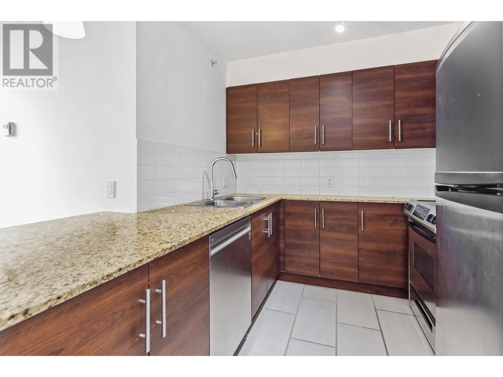 502 814 Royal Avenue, New Westminster, British Columbia  V3M 1J9 - Photo 14 - R2981417