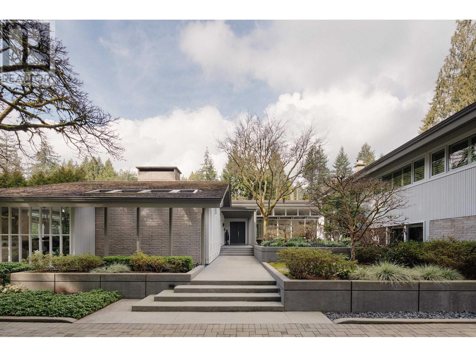 425 Rabbit Lane, West Vancouver, British Columbia  V7S 1J1 - Photo 34 - R2981355