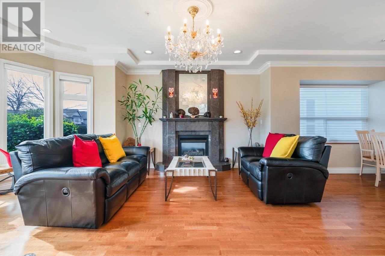 87 W 46th Avenue, Vancouver, British Columbia  V5Y 2W8 - Photo 3 - R2981384