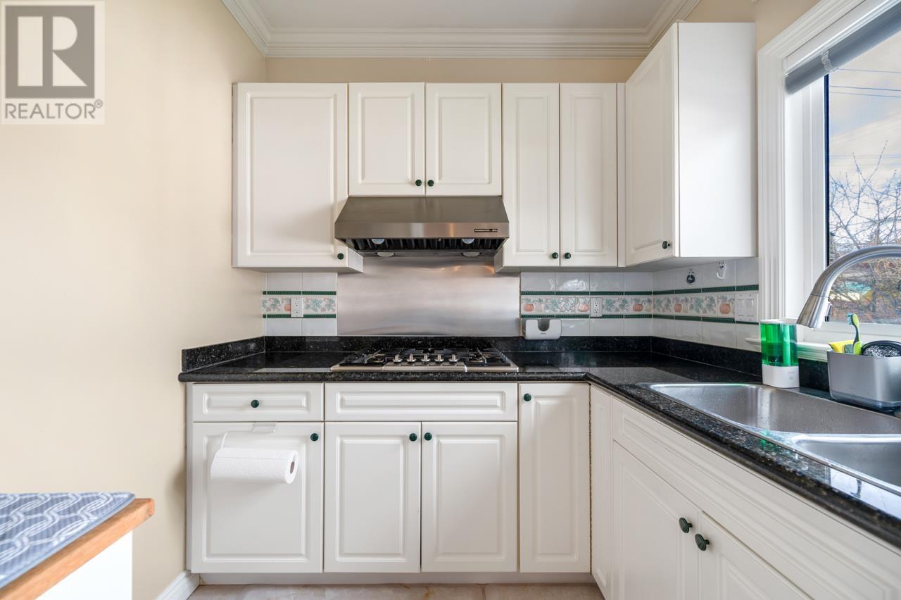 87 W 46th Avenue, Vancouver, British Columbia  V5Y 2W8 - Photo 8 - R2981384