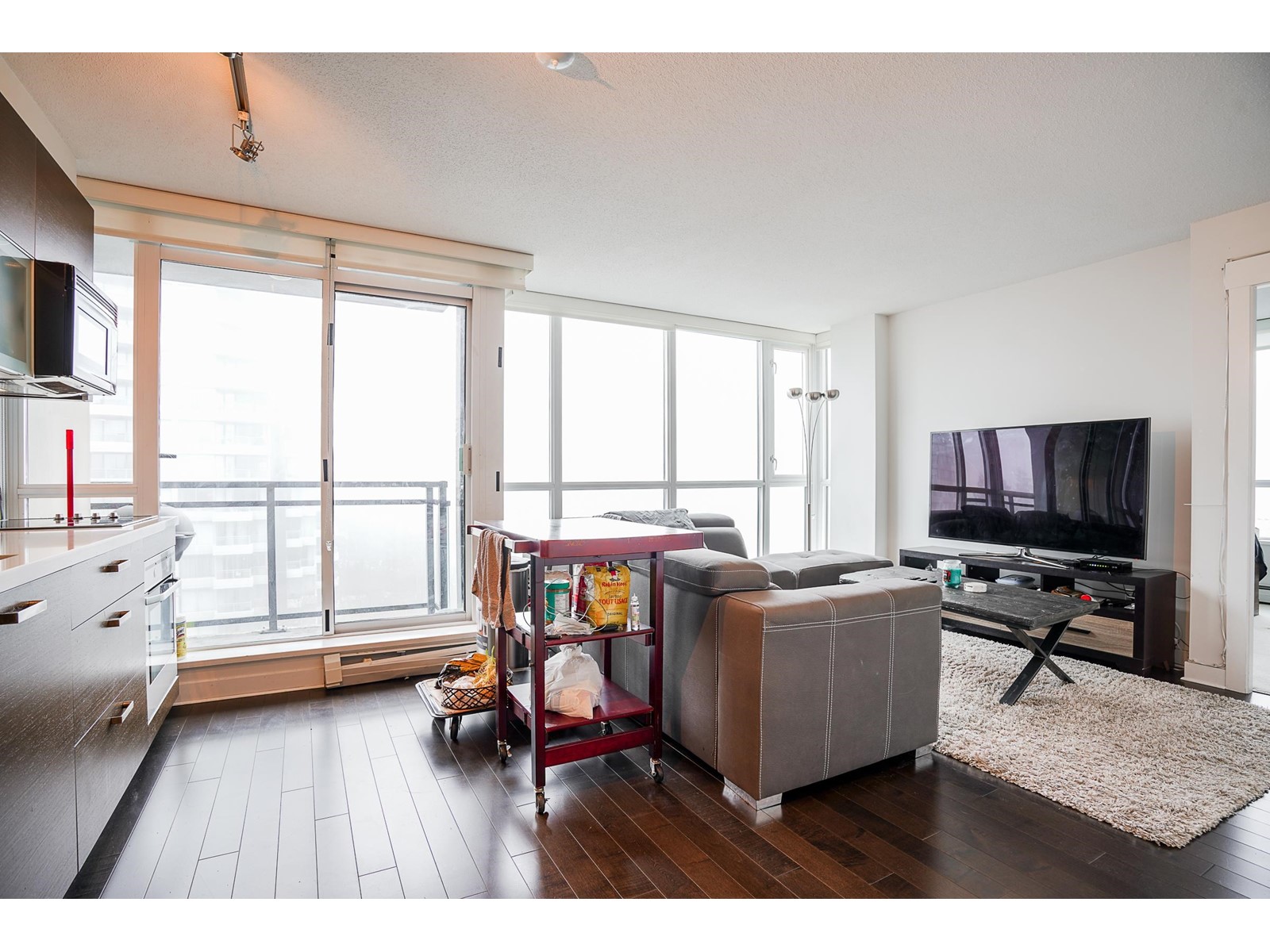 610 10777 University Drive, Surrey, British Columbia  V3T 0E6 - Photo 4 - R2981339