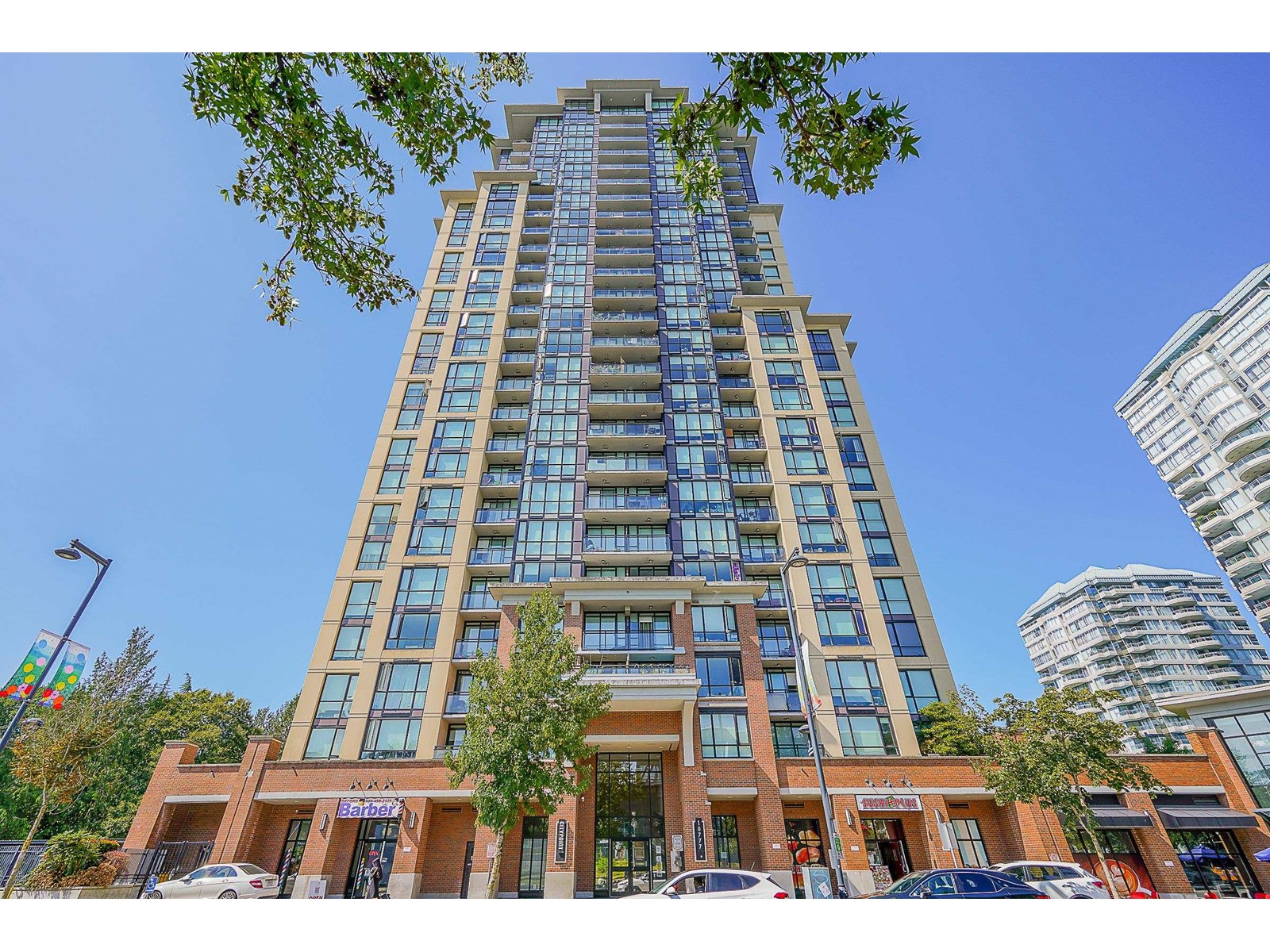 610 10777 University Drive, Surrey, British Columbia  V3T 0E6 - Photo 1 - R2981339