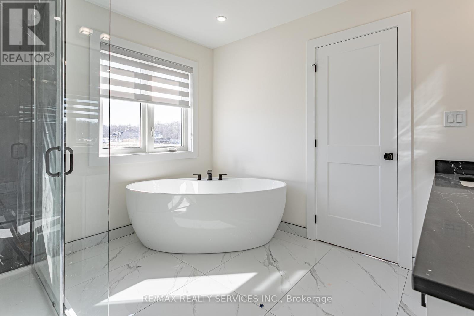 1187 Hobbs Drive, London South (South U), Ontario  N6M 1E8 - Photo 24 - X12039041