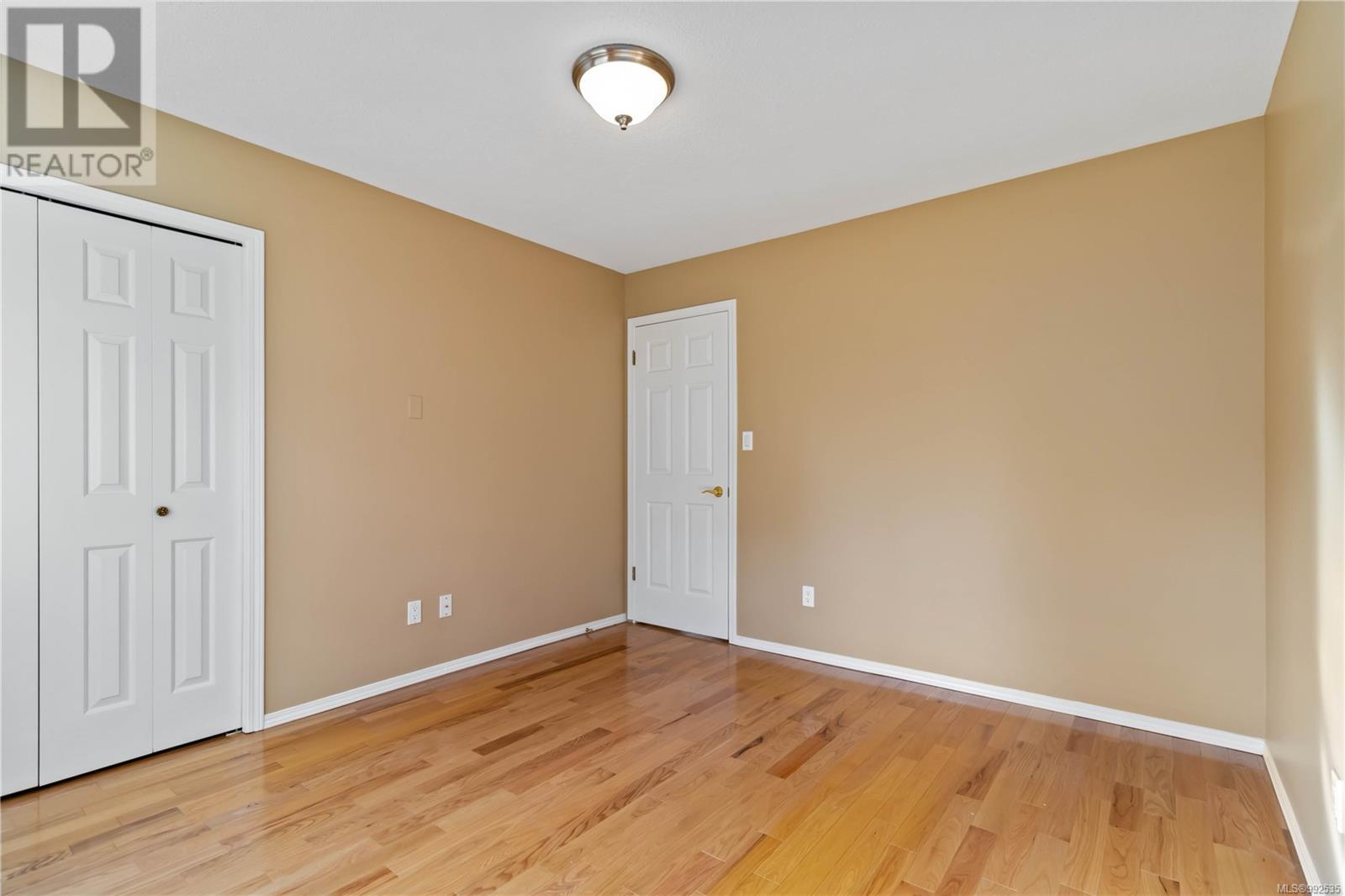 Property at 1892 Barrett Dr image 4