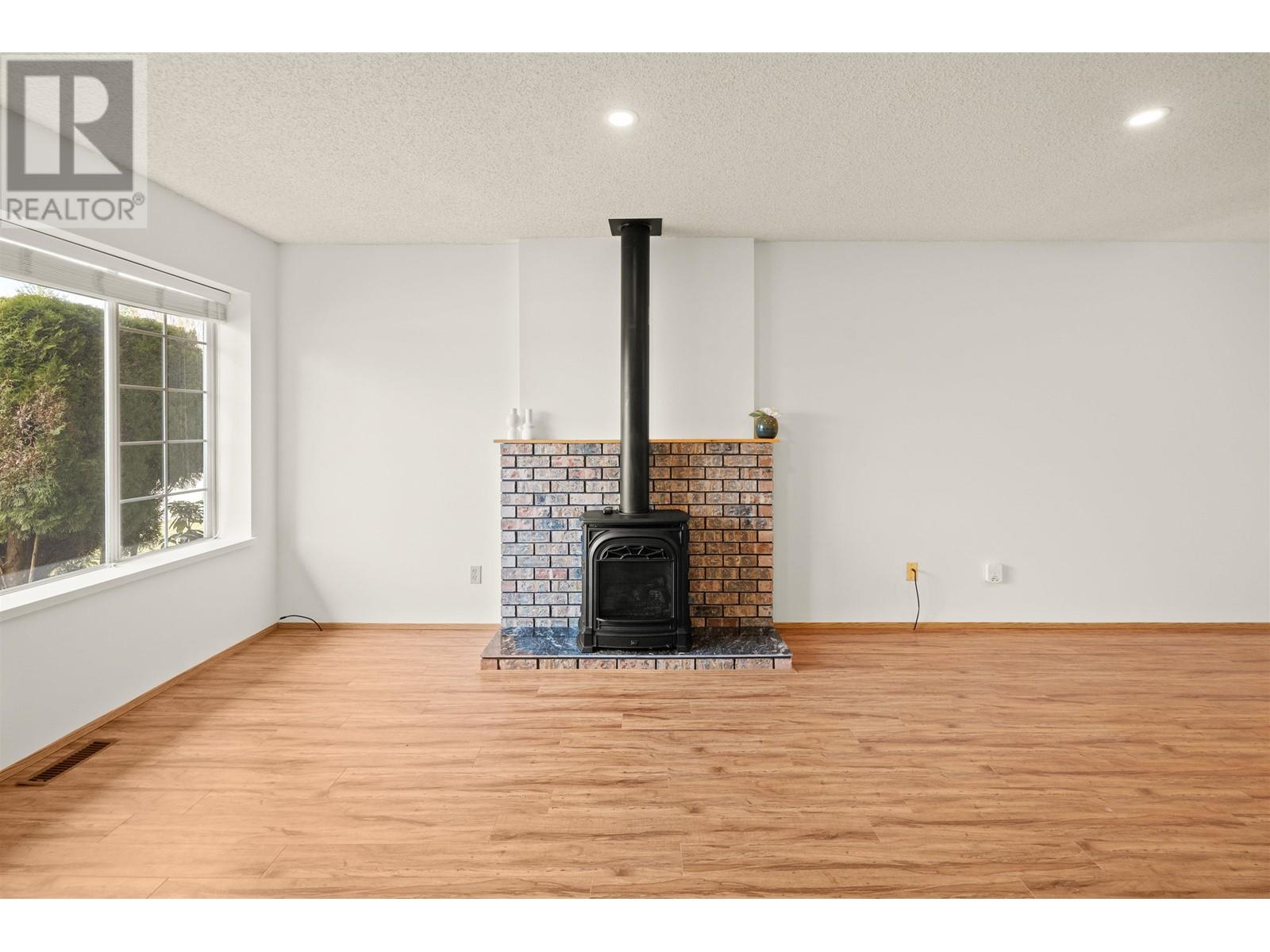13 19249 Hammond Road, Pitt Meadows, British Columbia  V3Y 2B8 - Photo 13 - R2981359