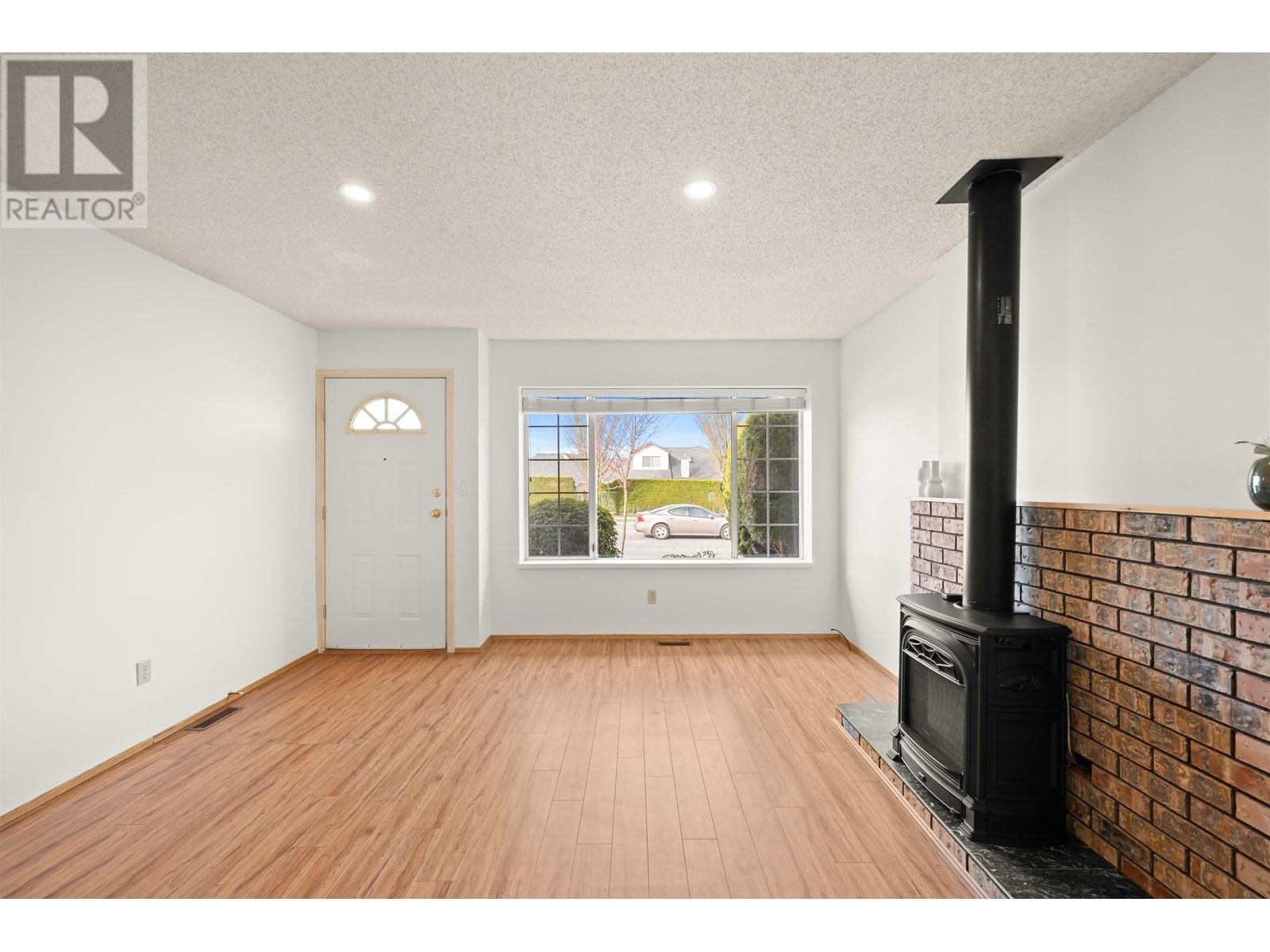 13 19249 Hammond Road, Pitt Meadows, British Columbia  V3Y 2B8 - Photo 14 - R2981359