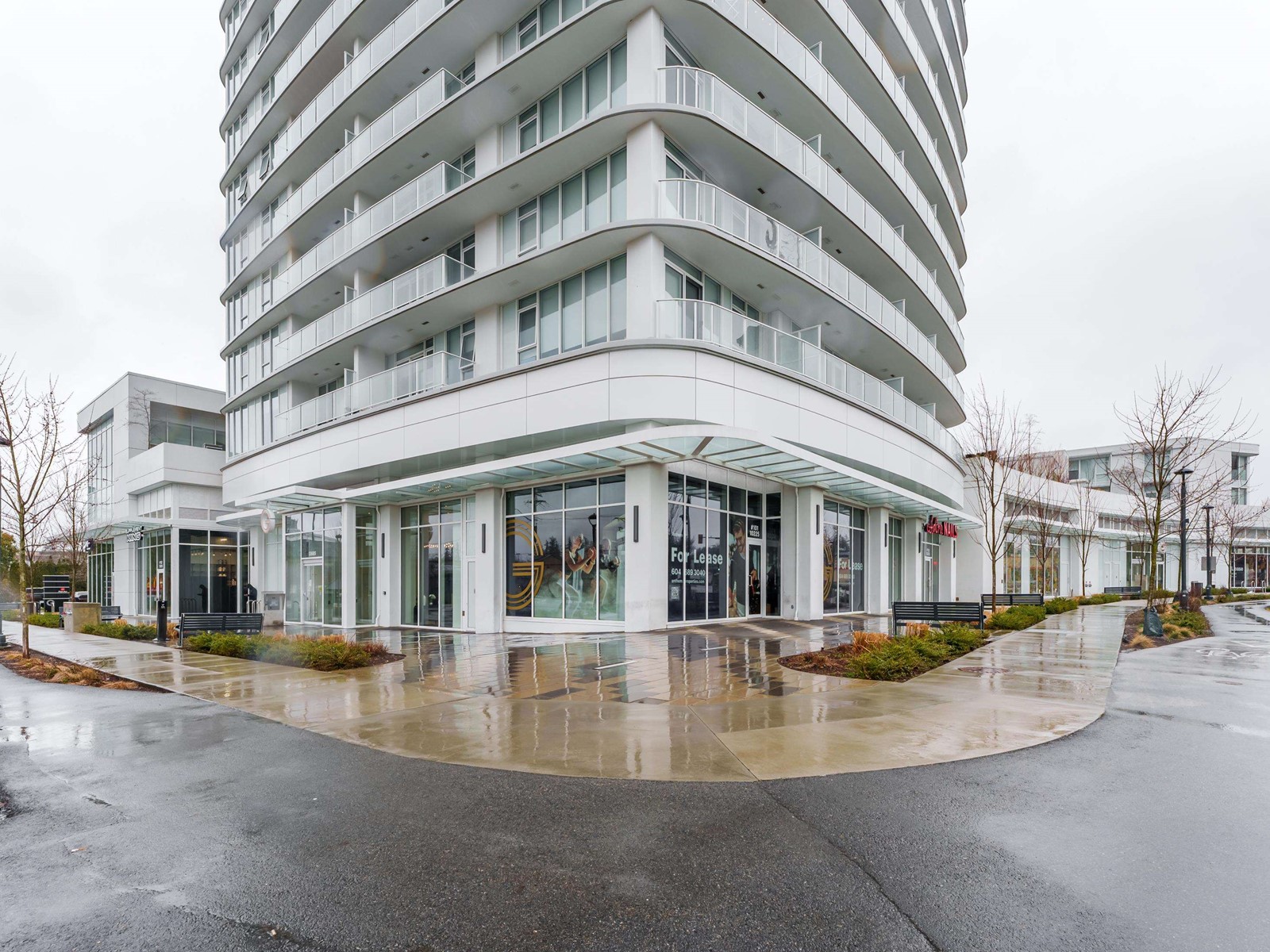 Property at 1803 13685 102 AVENUE image 3