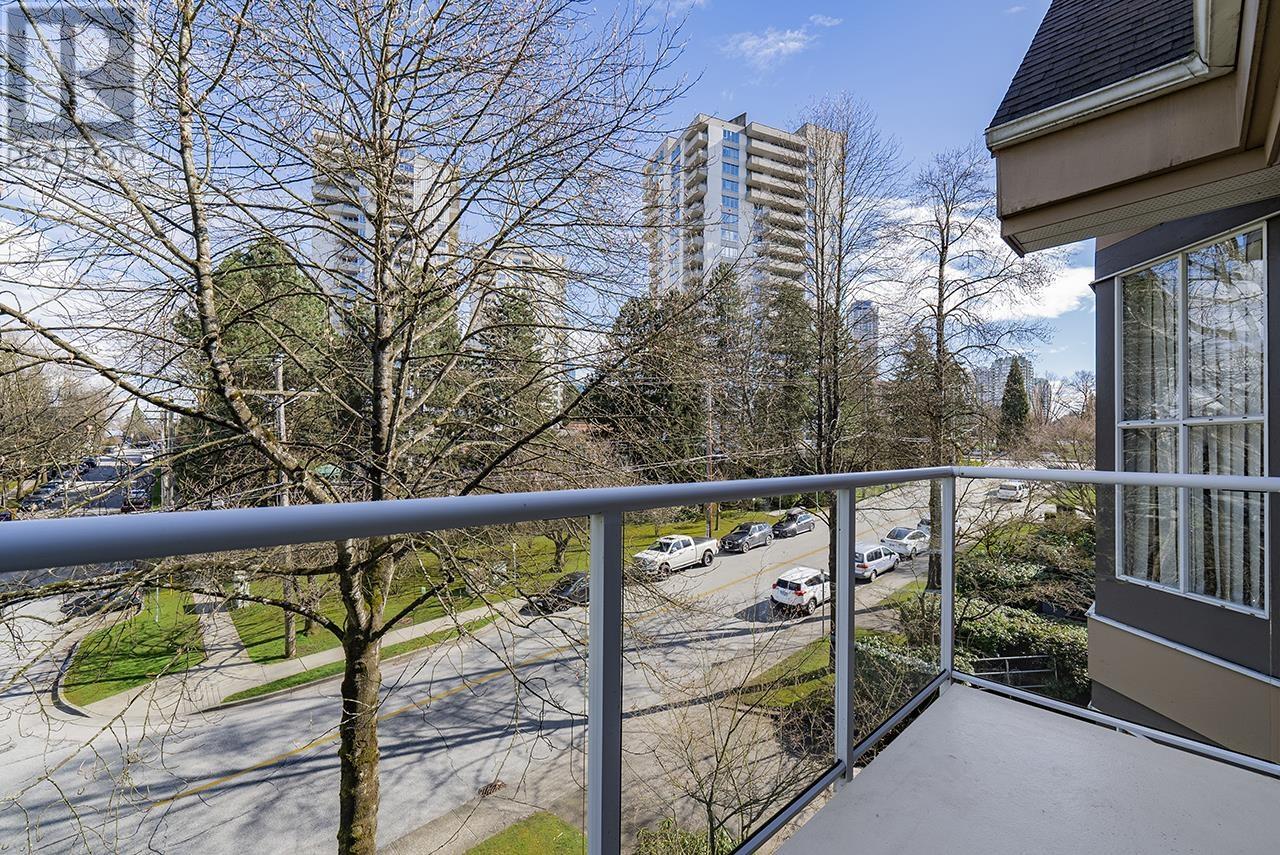 Listing Picture 22 of 26 : 306 5635 PATTERSON AVENUE, Burnaby / 本拿比 - 魯藝地產 Yvonne Lu Group - MLS Medallion Club Member