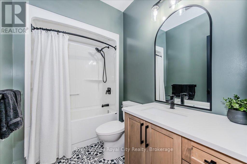 29 Winchester Crescent, North Perth, Ontario  N4W 0J8 - Photo 21 - X12039065