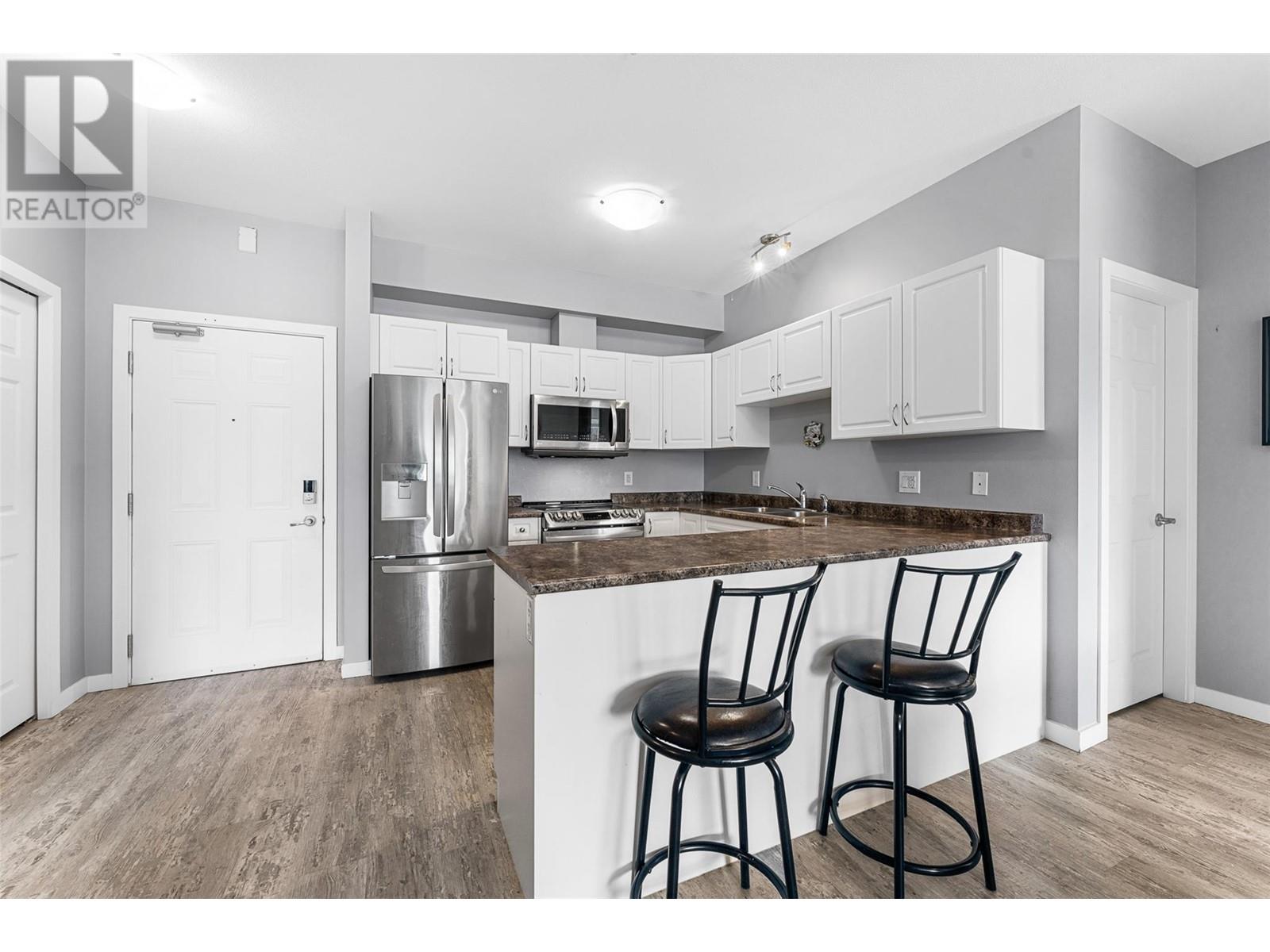 Property at 770 Rutland Road N Unit# 306 image 2