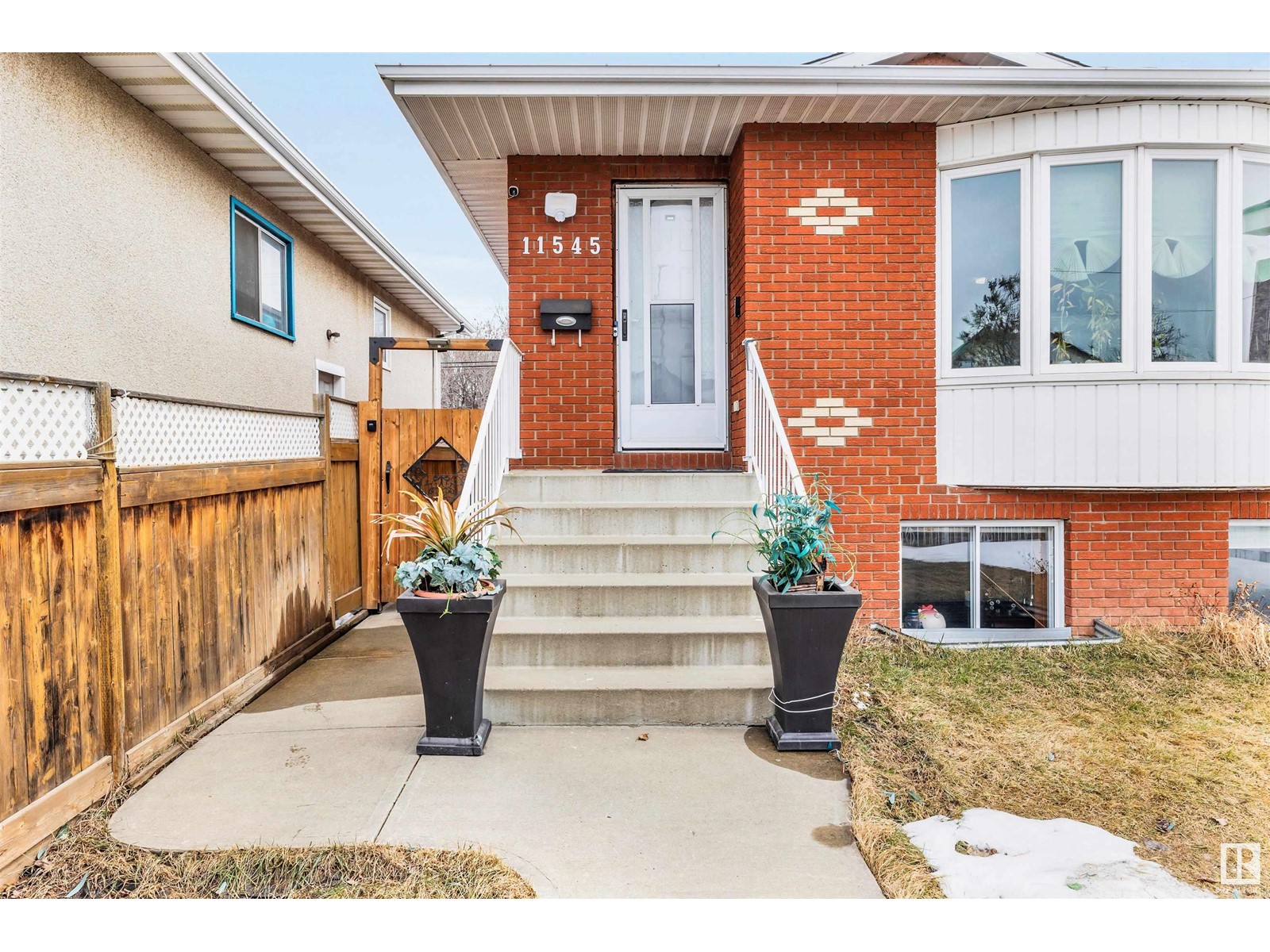 Property at 11545 95 ST NW image 5