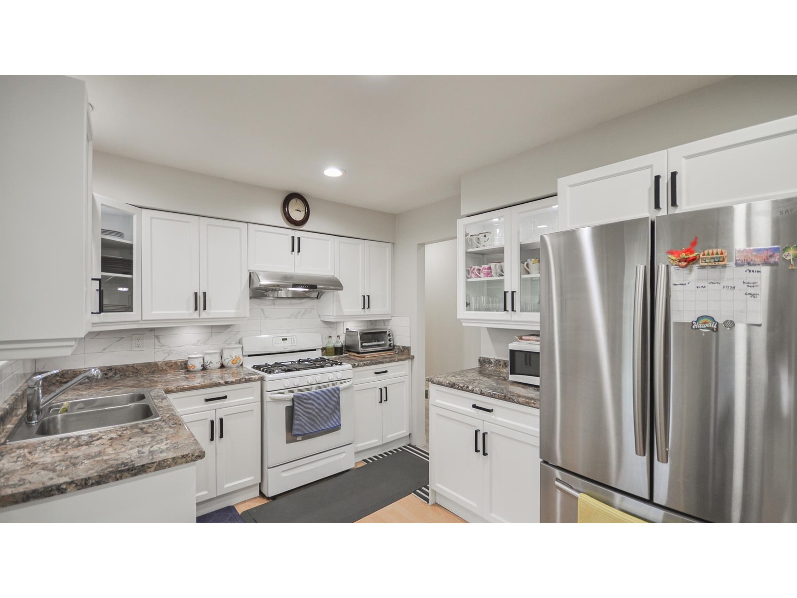 11696 95 Avenue, Delta, British Columbia  V4C 3T4 - Photo 9 - R2980981