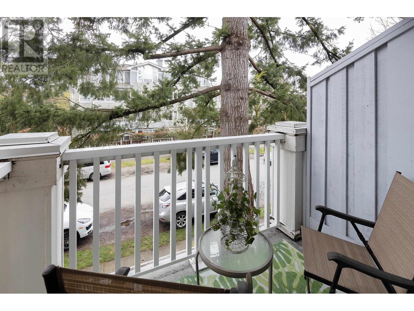 2028 Trutch Street, Vancouver, British Columbia  V6K 4L5 - Photo 14 - R2981345