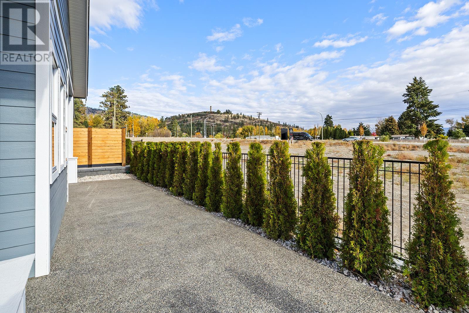 3755 St. James Drive, West Kelowna, British Columbia  V4T 3A5 - Photo 40 - 10335587