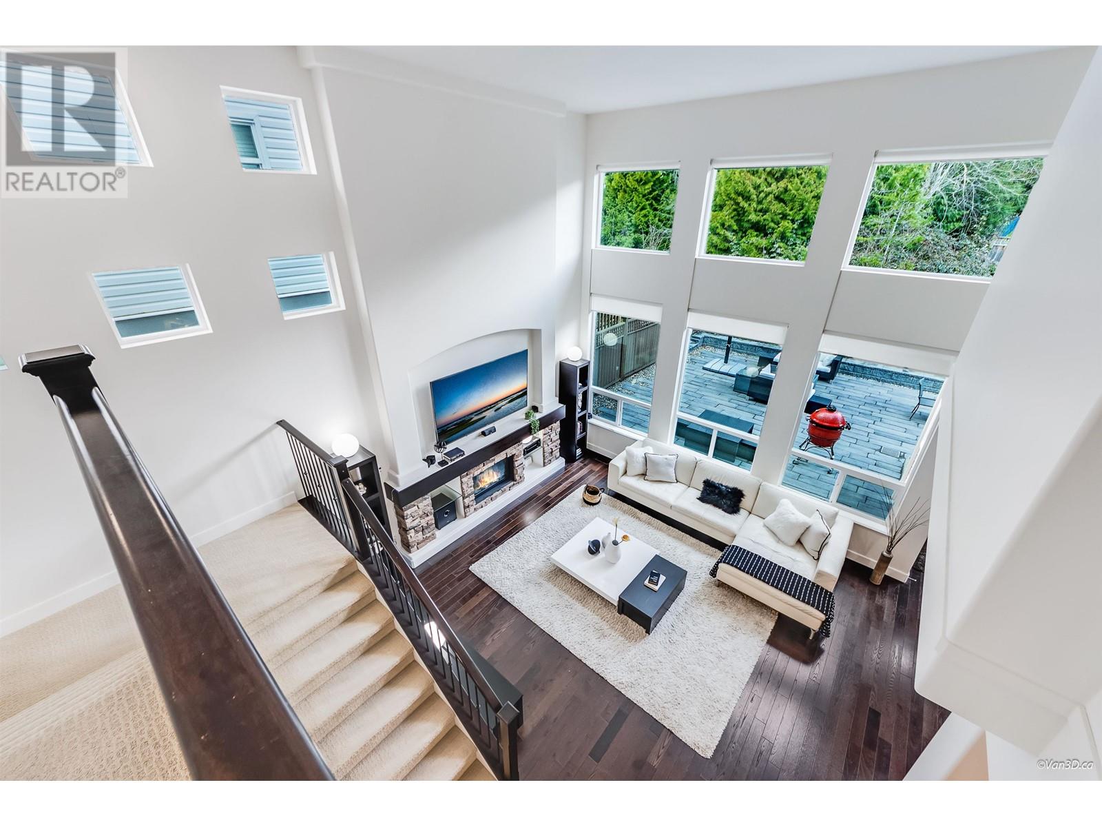 3339 Highland Drive, Coquitlam, British Columbia  V3E 0A9 - Photo 11 - R2979631