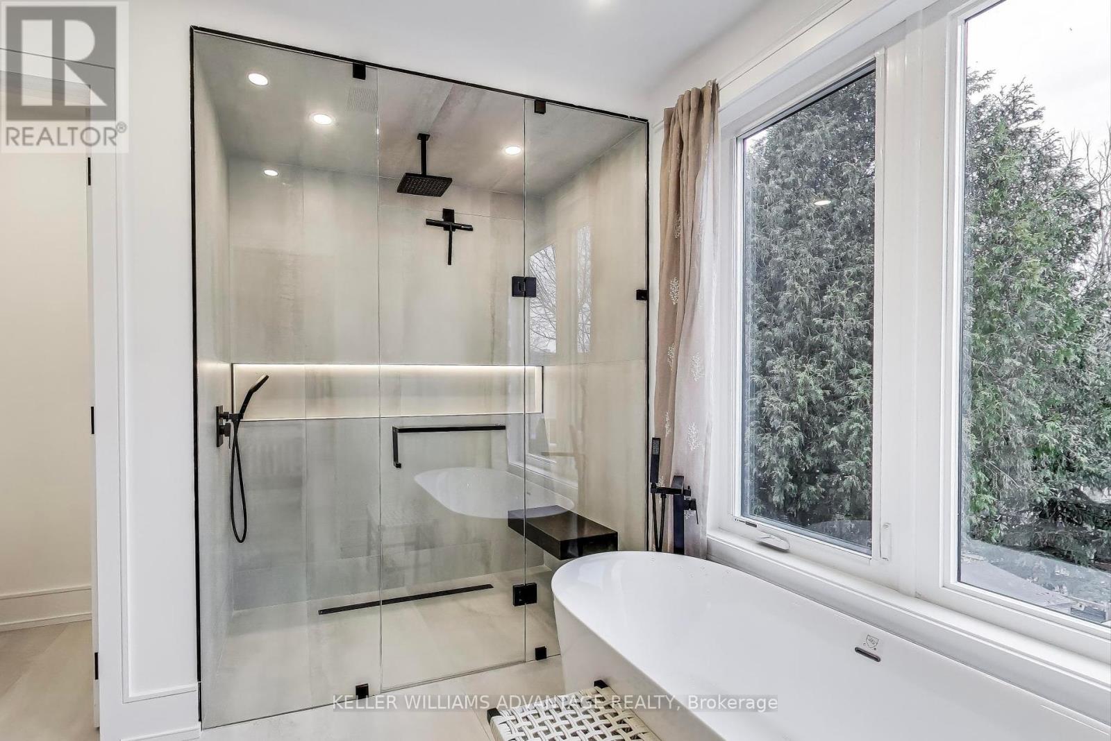 36 Doris Drive, Toronto, Ontario  M4B 3C8 - Photo 21 - E12039098