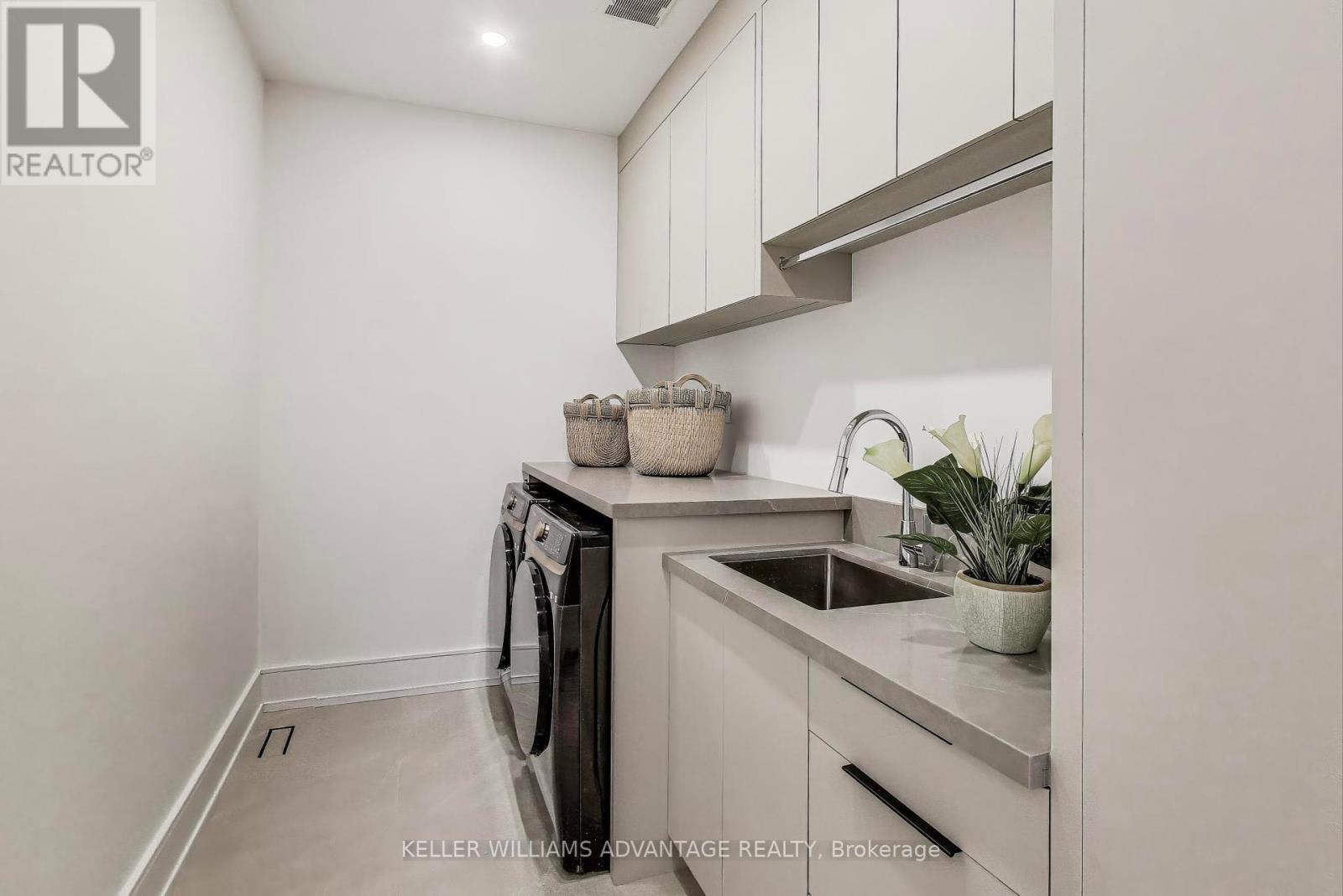 36 Doris Drive, Toronto, Ontario  M4B 3C8 - Photo 33 - E12039098