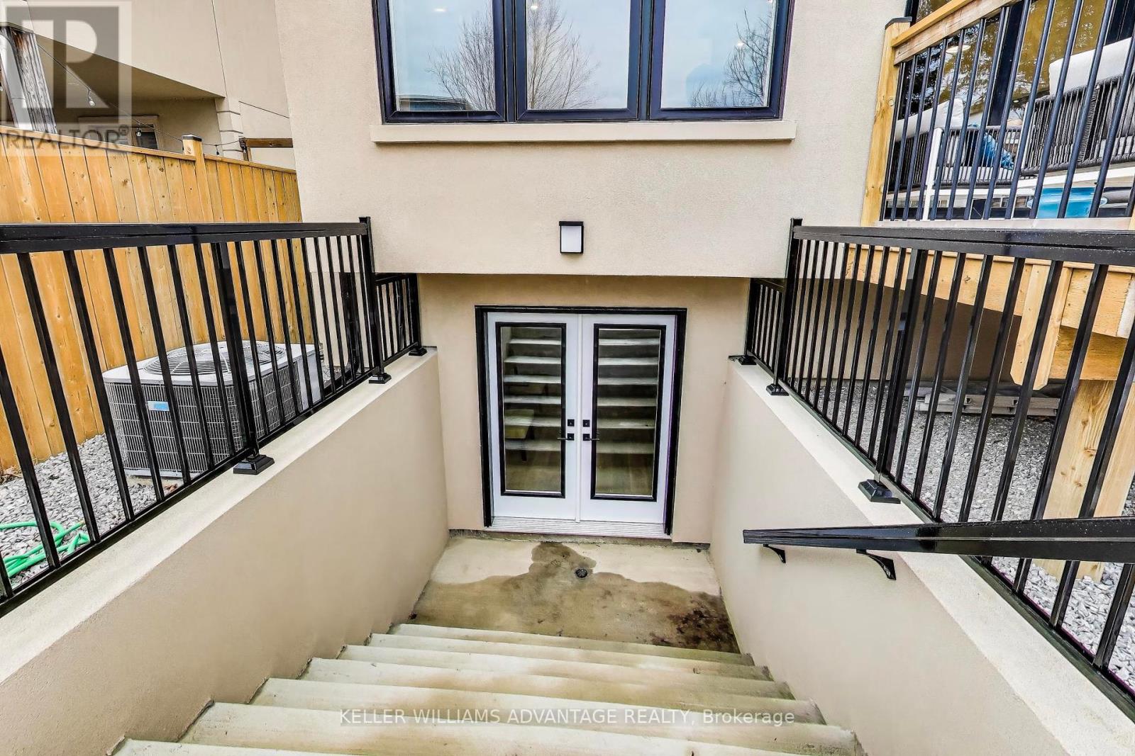 36 Doris Drive, Toronto, Ontario  M4B 3C8 - Photo 42 - E12039098