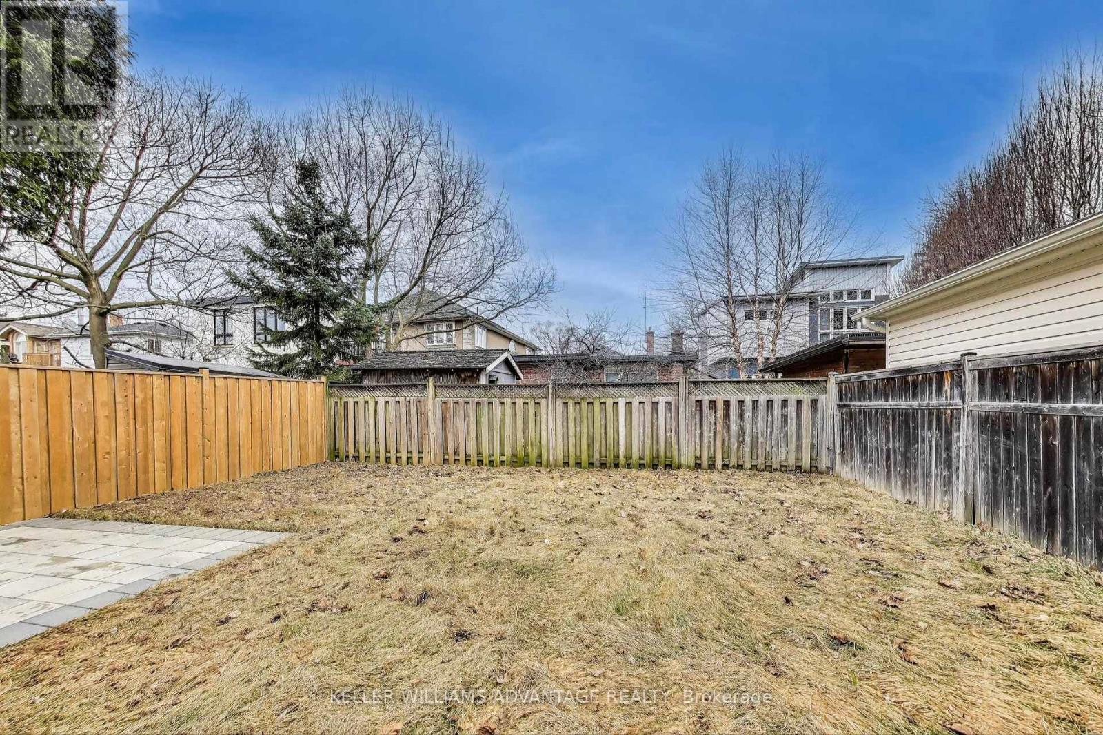 36 Doris Drive, Toronto, Ontario  M4B 3C8 - Photo 48 - E12039098