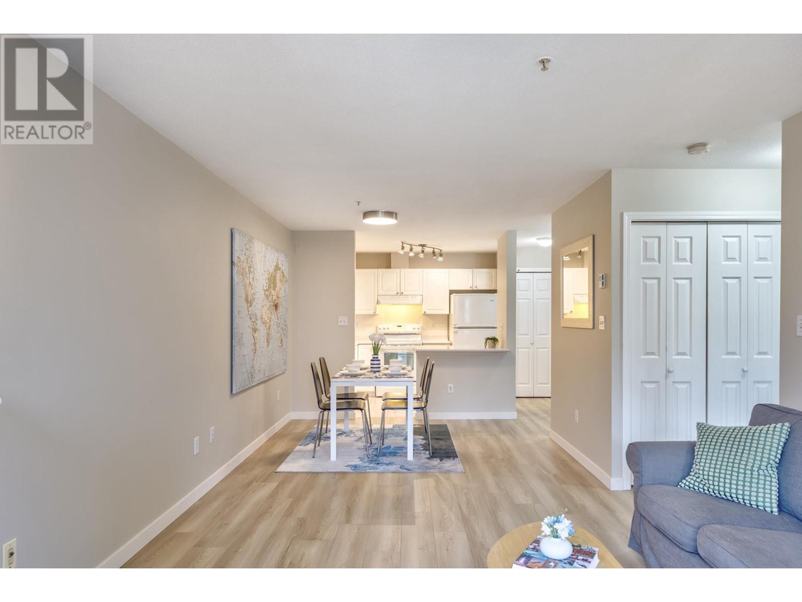 312 519 Twelfth Street, New Westminster, British Columbia  V3M 6V9 - Photo 11 - R2975770