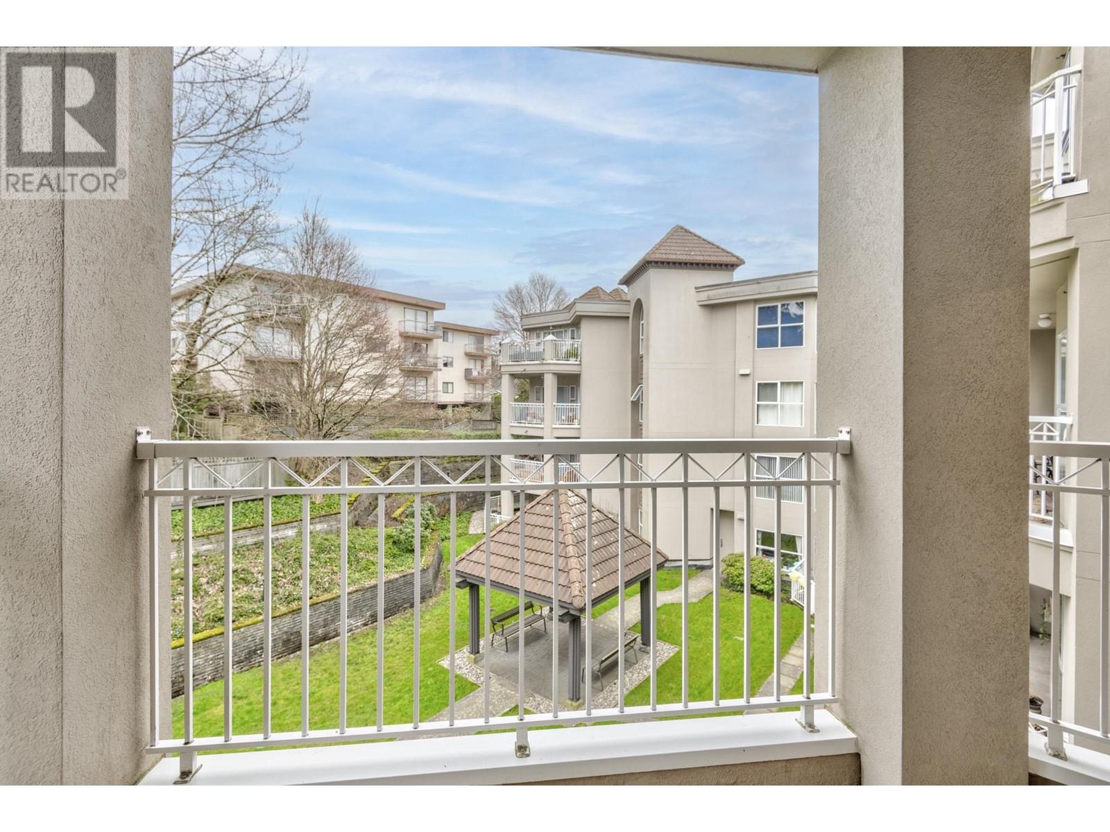 312 519 Twelfth Street, New Westminster, British Columbia  V3M 6V9 - Photo 23 - R2975770