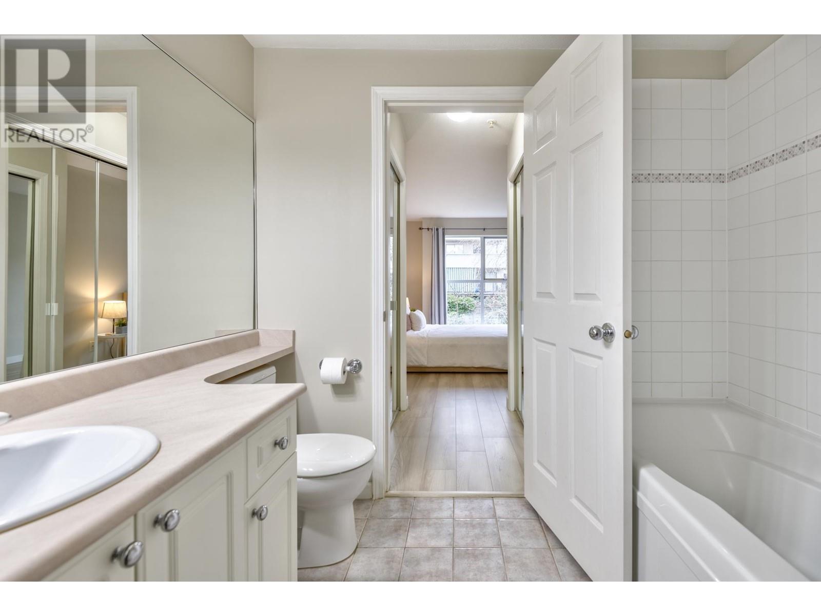312 519 Twelfth Street, New Westminster, British Columbia  V3M 6V9 - Photo 20 - R2975770