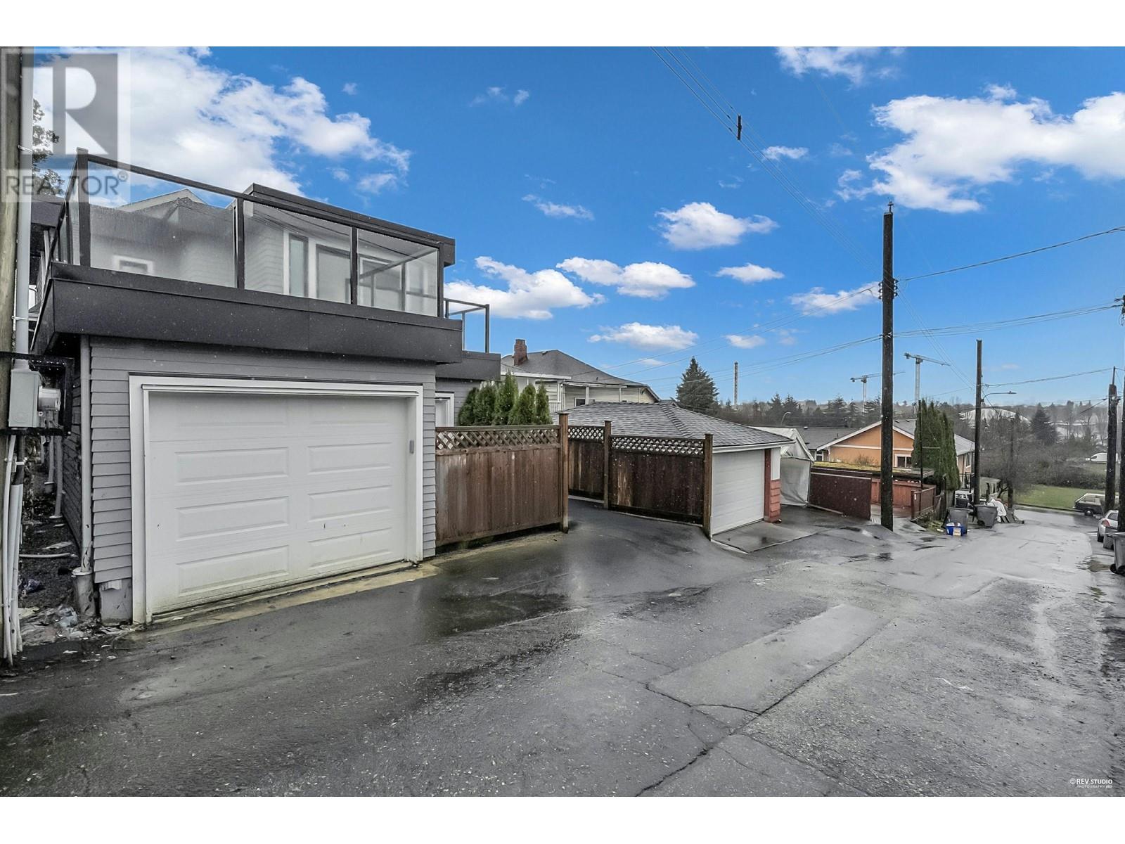 Property at 3429 DUNDAS STREET image 5