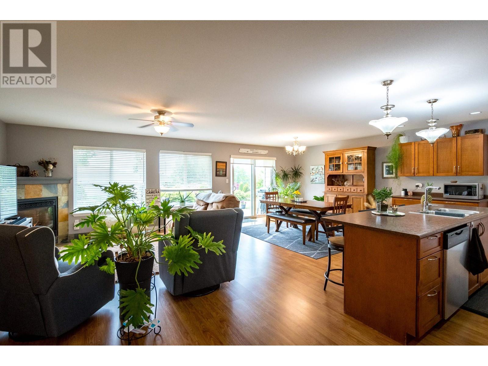 Property at 6379 ORACLE ROAD image 3